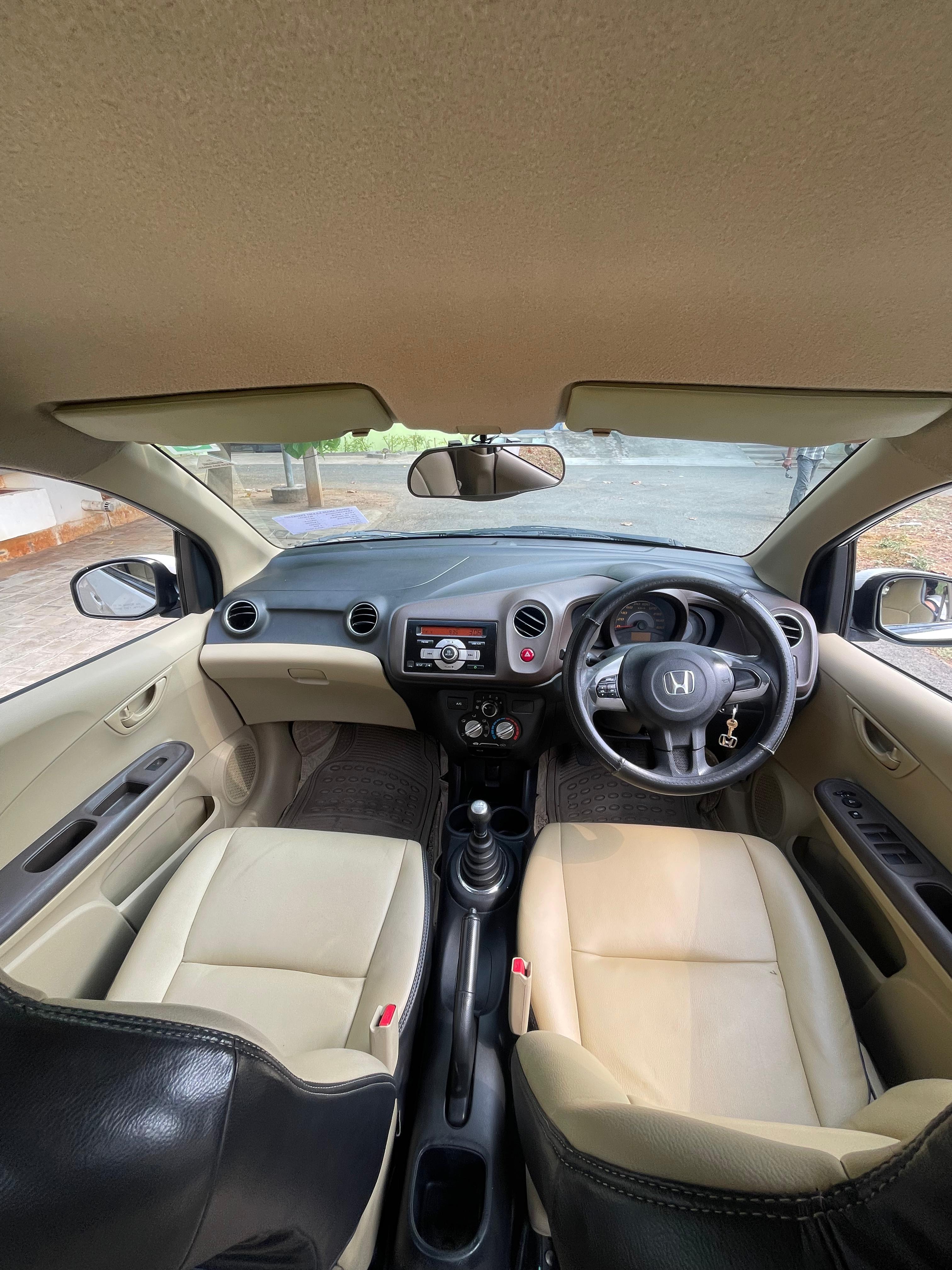 Honda Amaze - Image 8