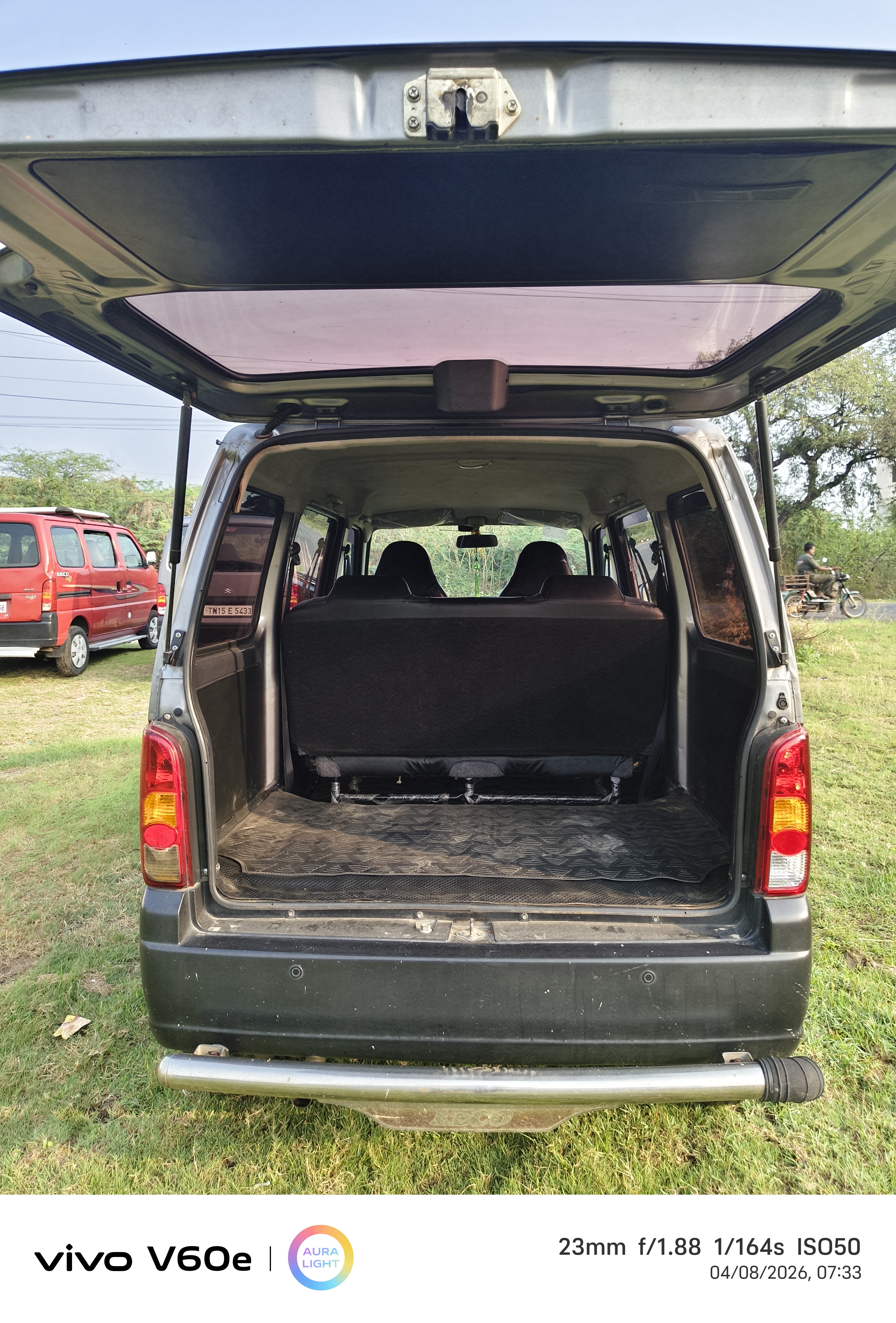 Maruti Suzuki Eeco - Image 7