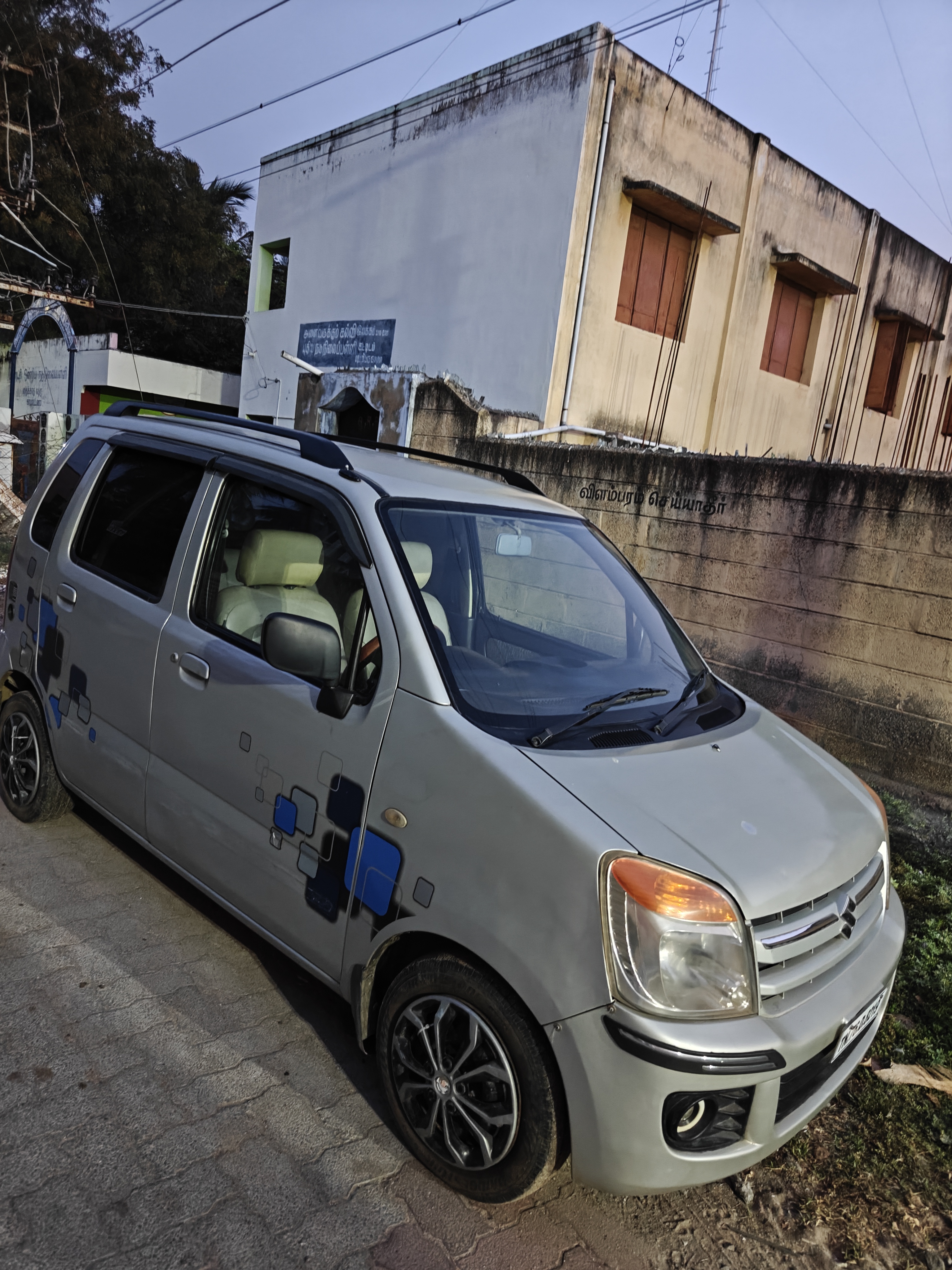 Maruti Suzuki Omni - Image 6