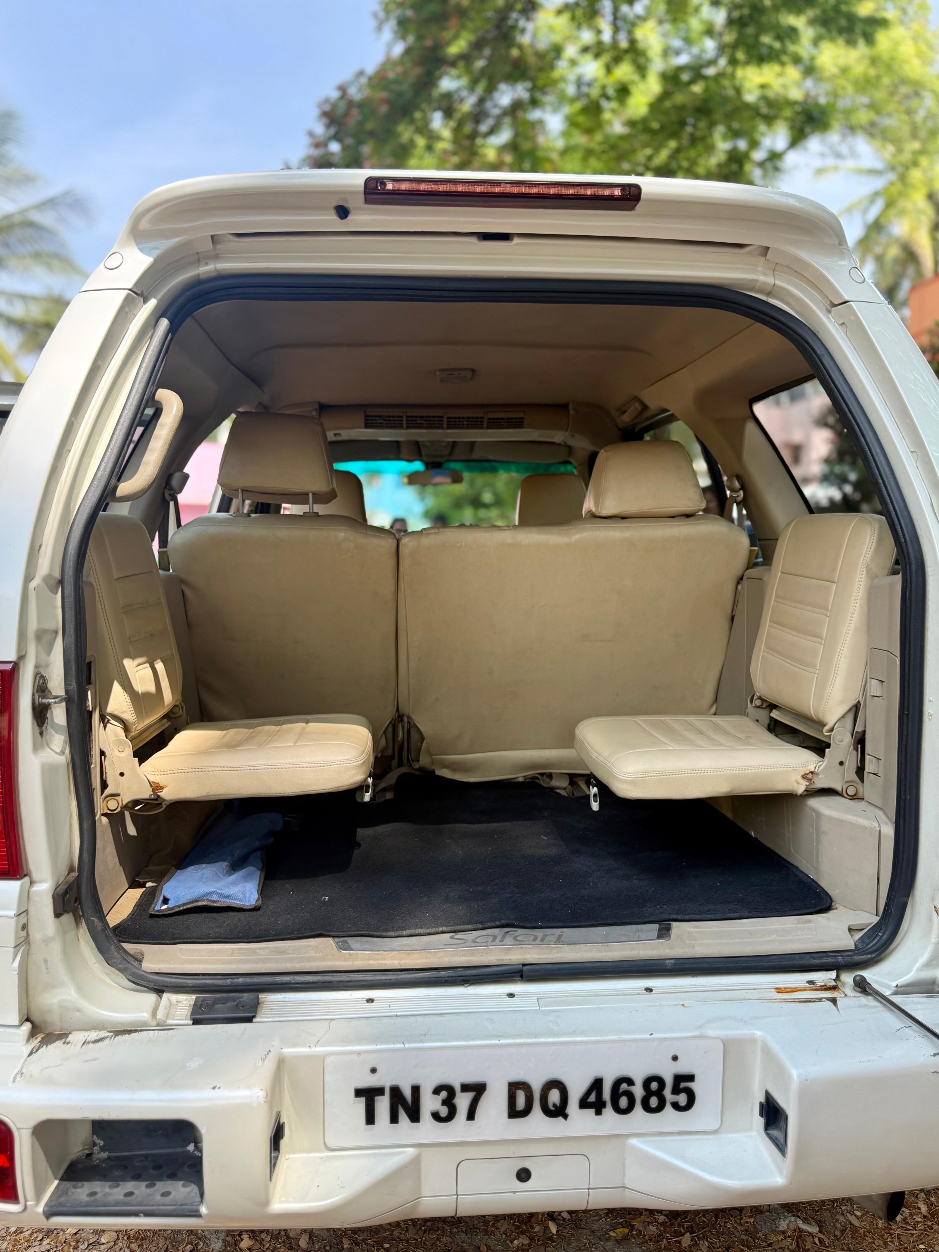 Tata Safari - Image 6