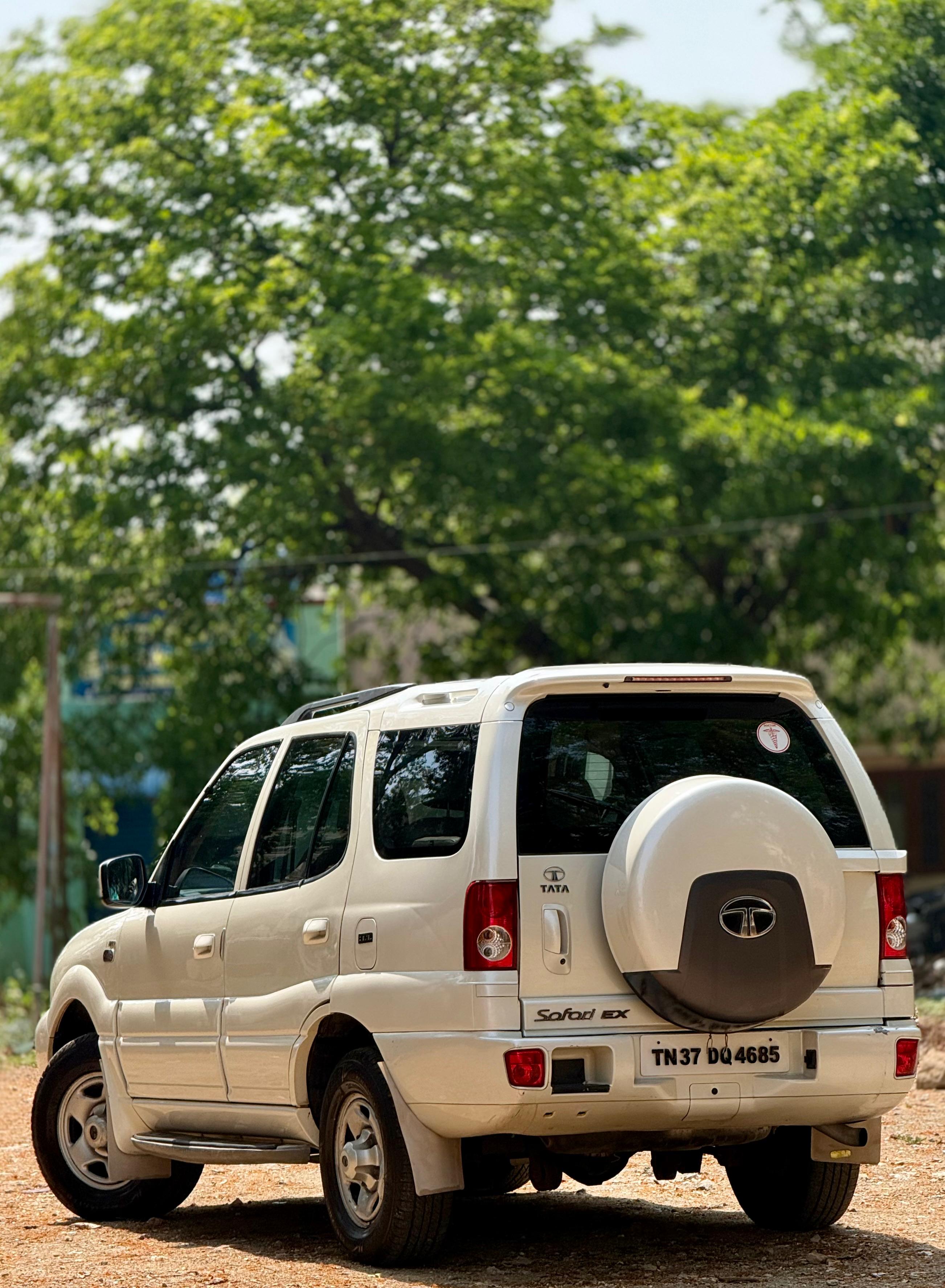 Tata Safari - Image 12