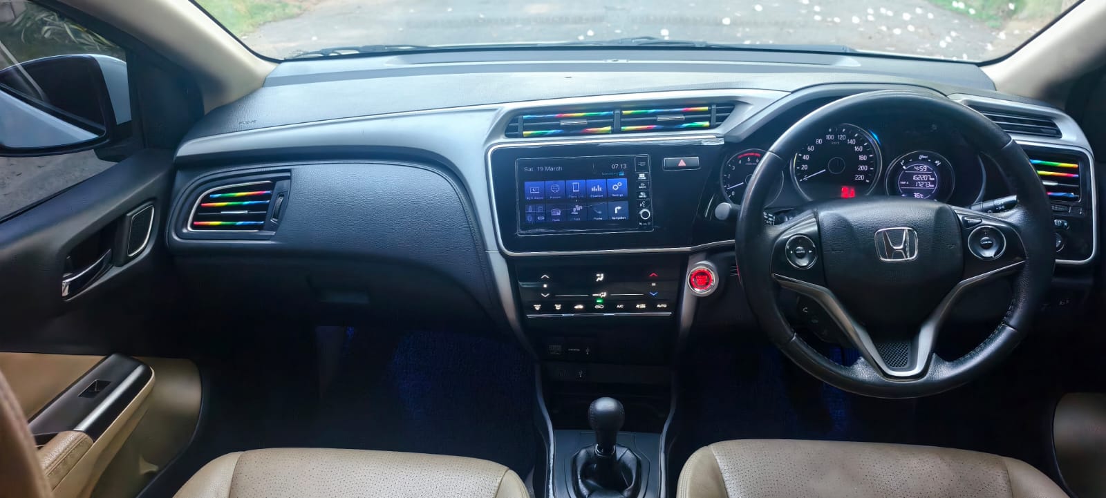 Honda City - Image 12