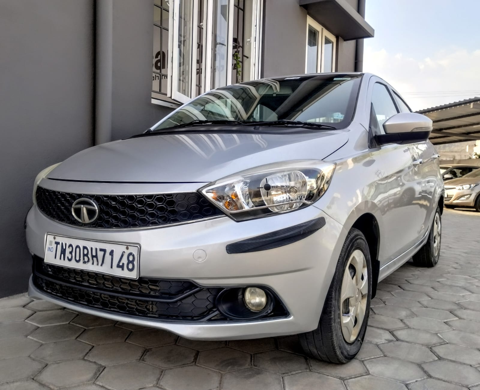 Tata Tigor - Image 11