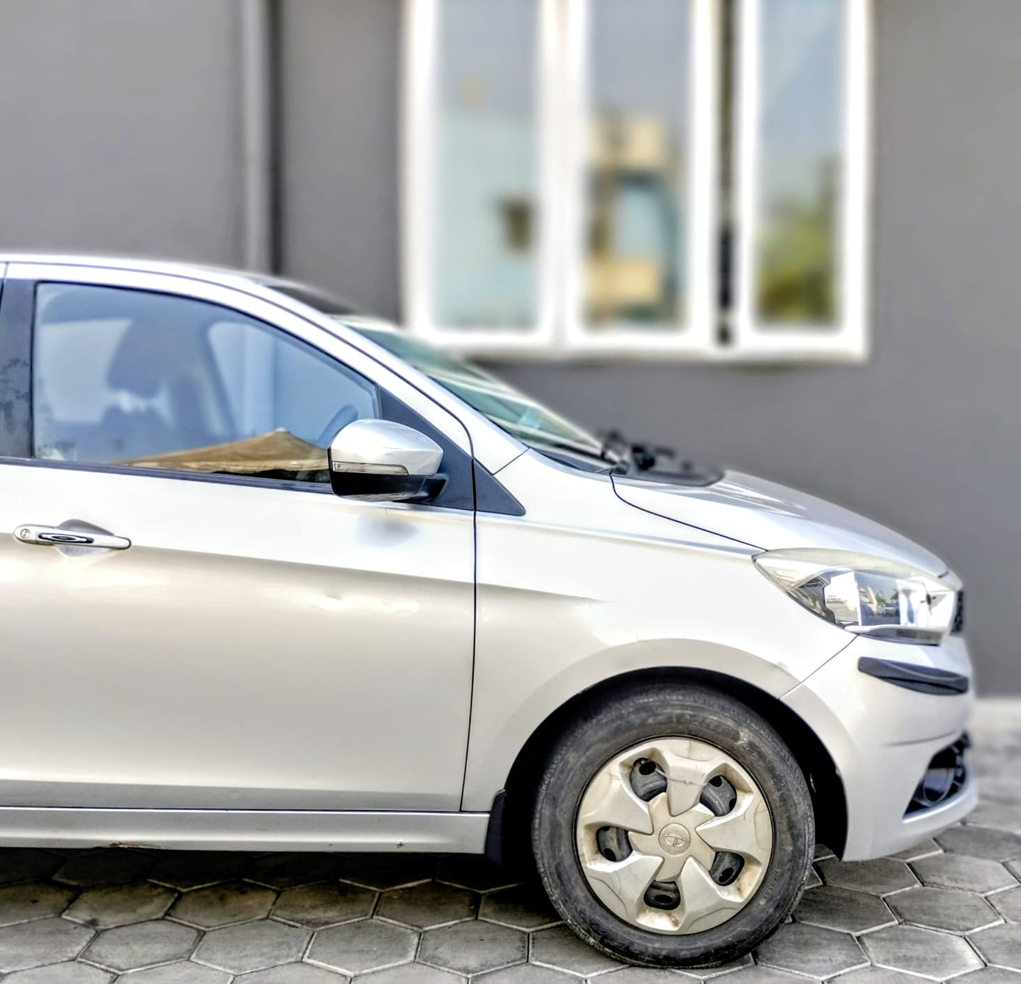 Tata Tigor - Image 2