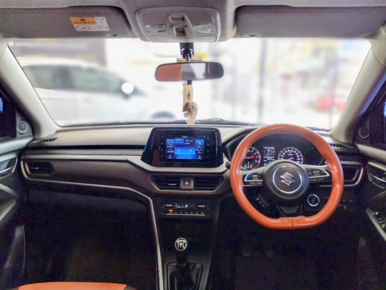 Maruti Suzuki Brezza - Image 13