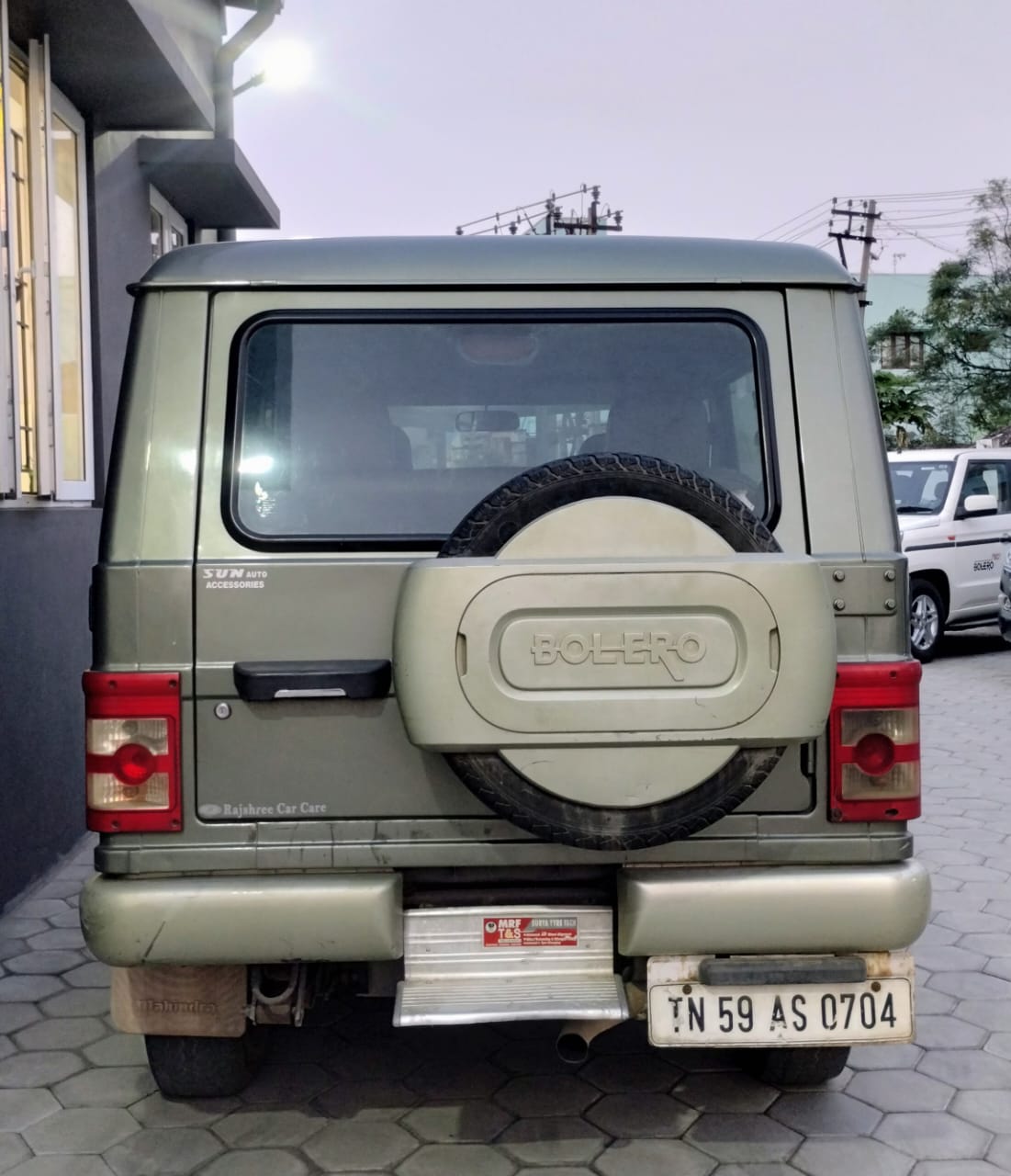 Mahindra Bolero - Image 4