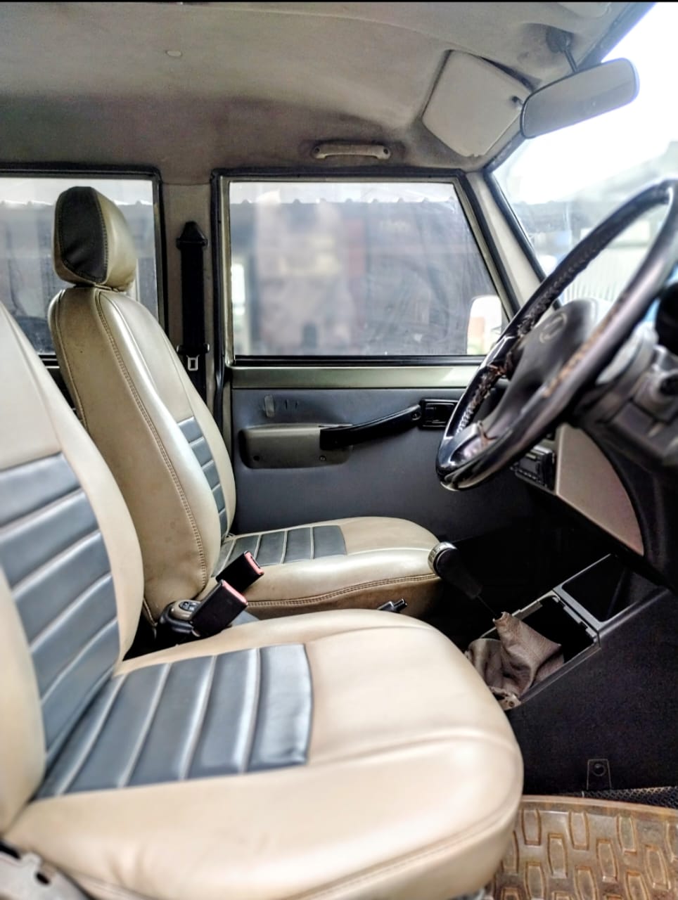 Mahindra Bolero - Image 9