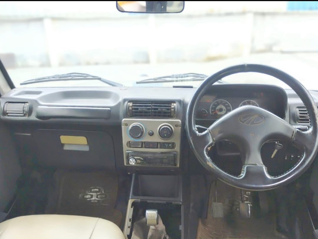 Mahindra Bolero - Image 7