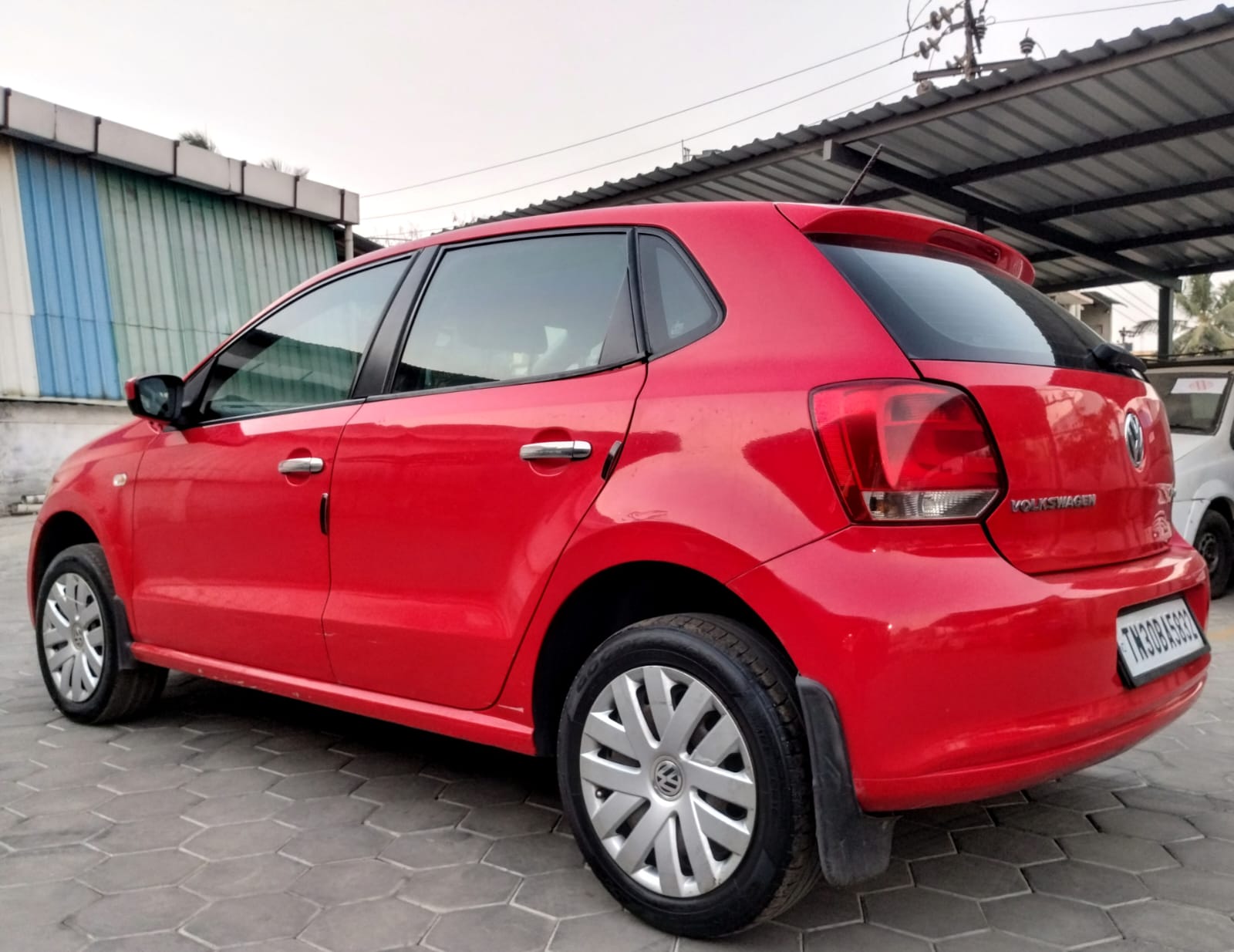 Volkswagen Polo - Image 7