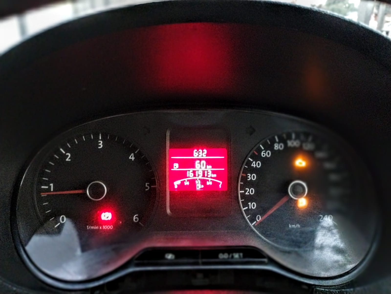 Volkswagen Polo - Image 14