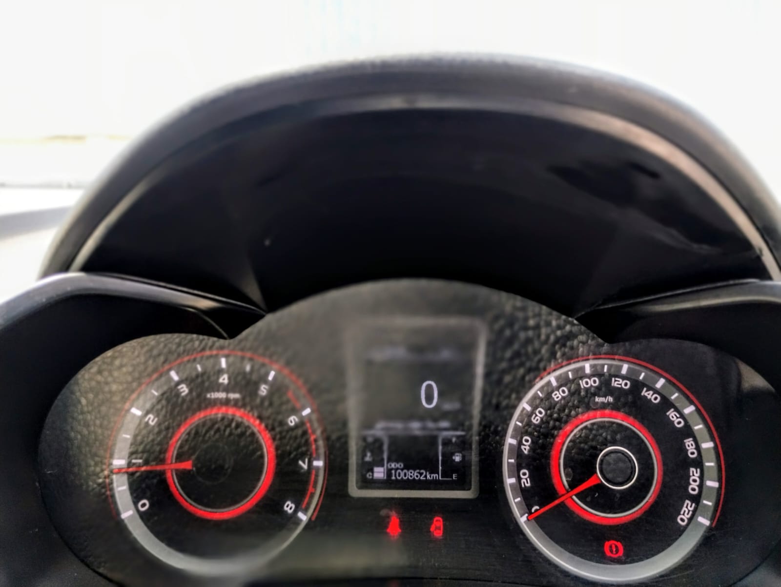 Mahindra XUV300 - Image 12