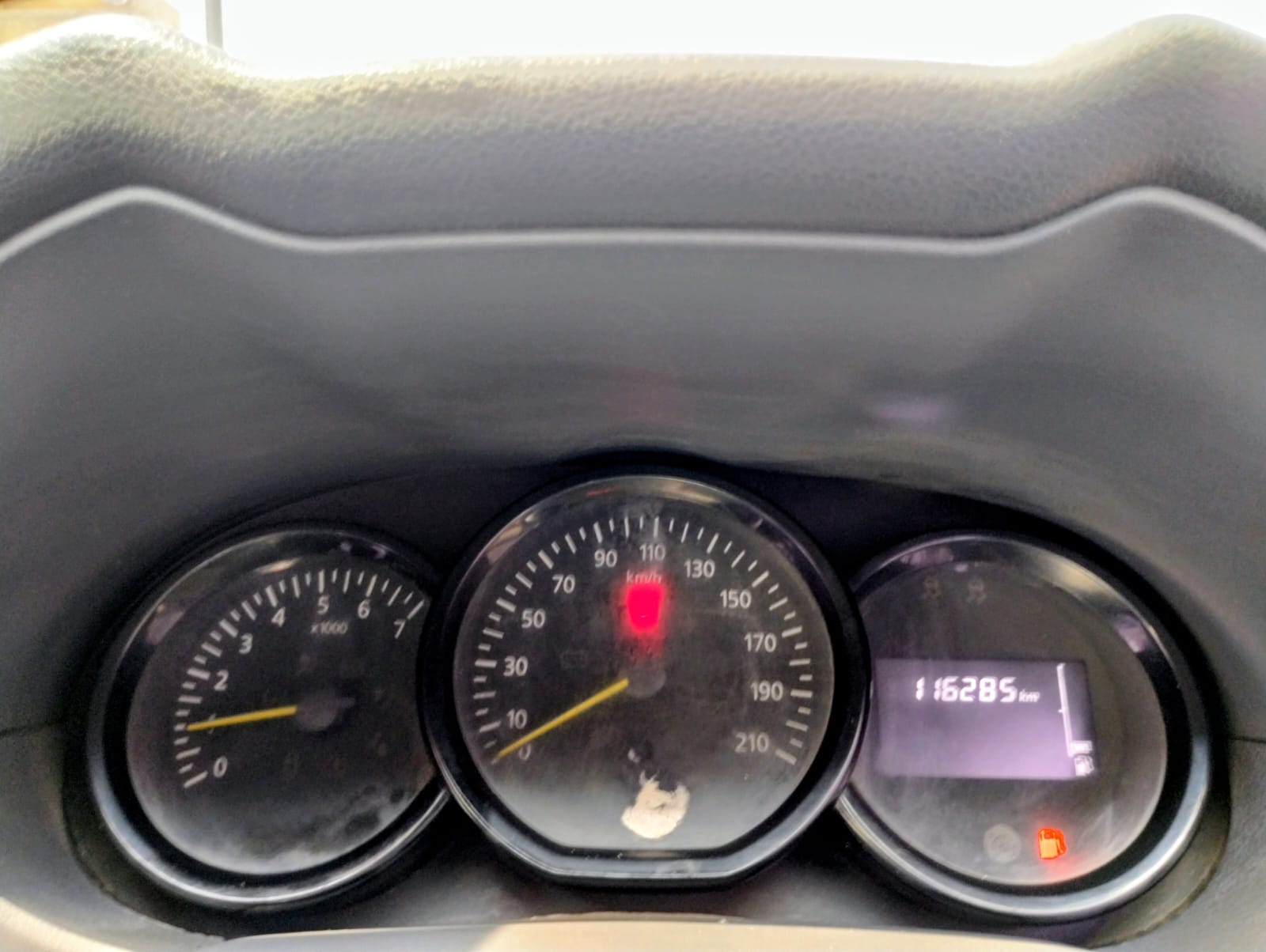 Renault Duster - Image 12