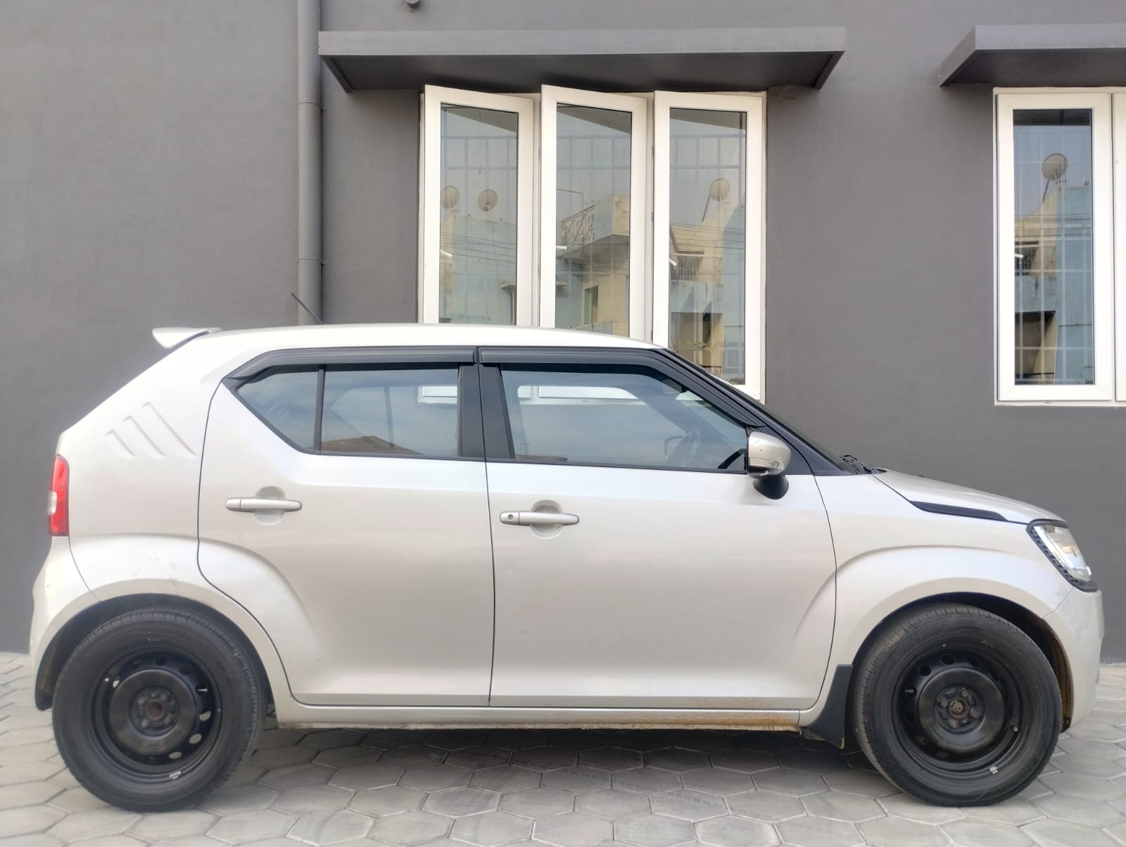 Maruti Suzuki Ignis - Image 7