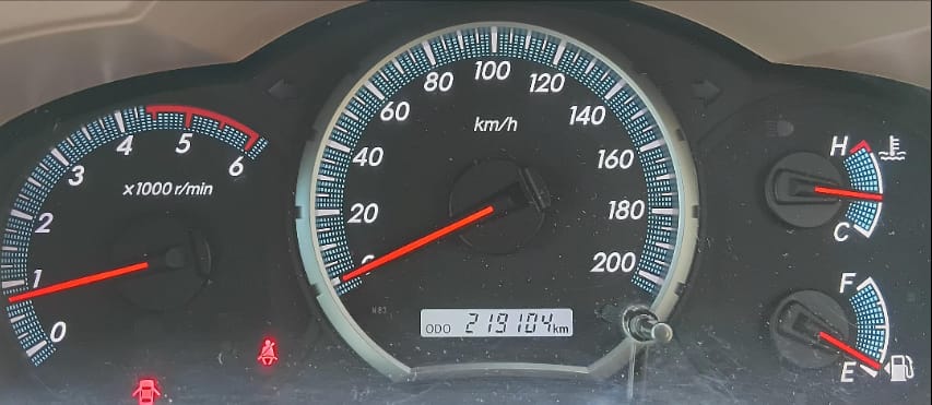 Toyota Innova - Image 5