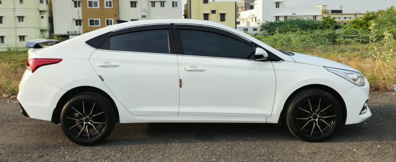 Hyundai Verna - Image 4