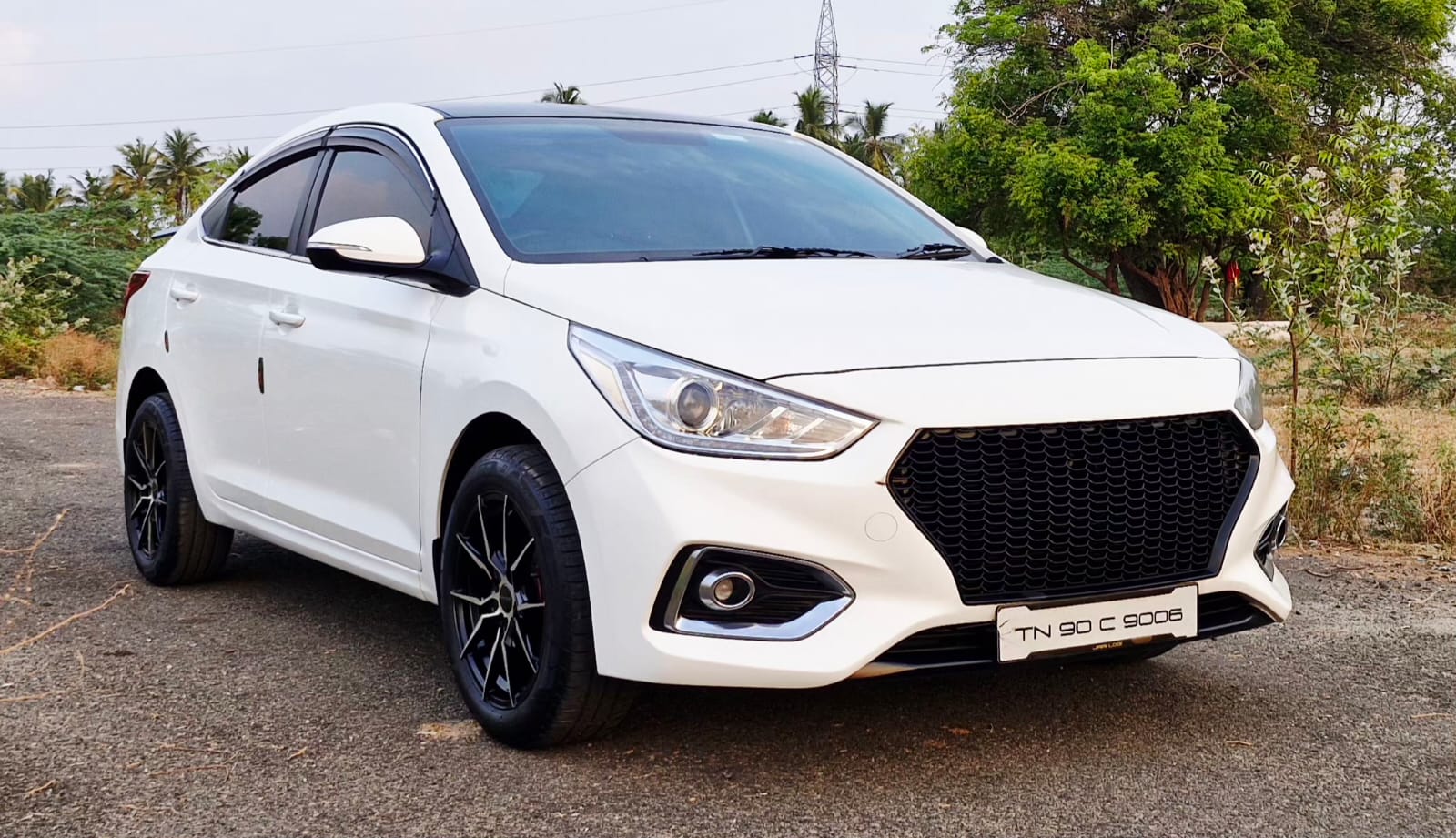 Hyundai Verna - Image 3