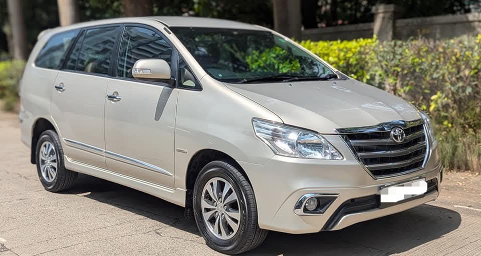 Toyota Innova - Image 5