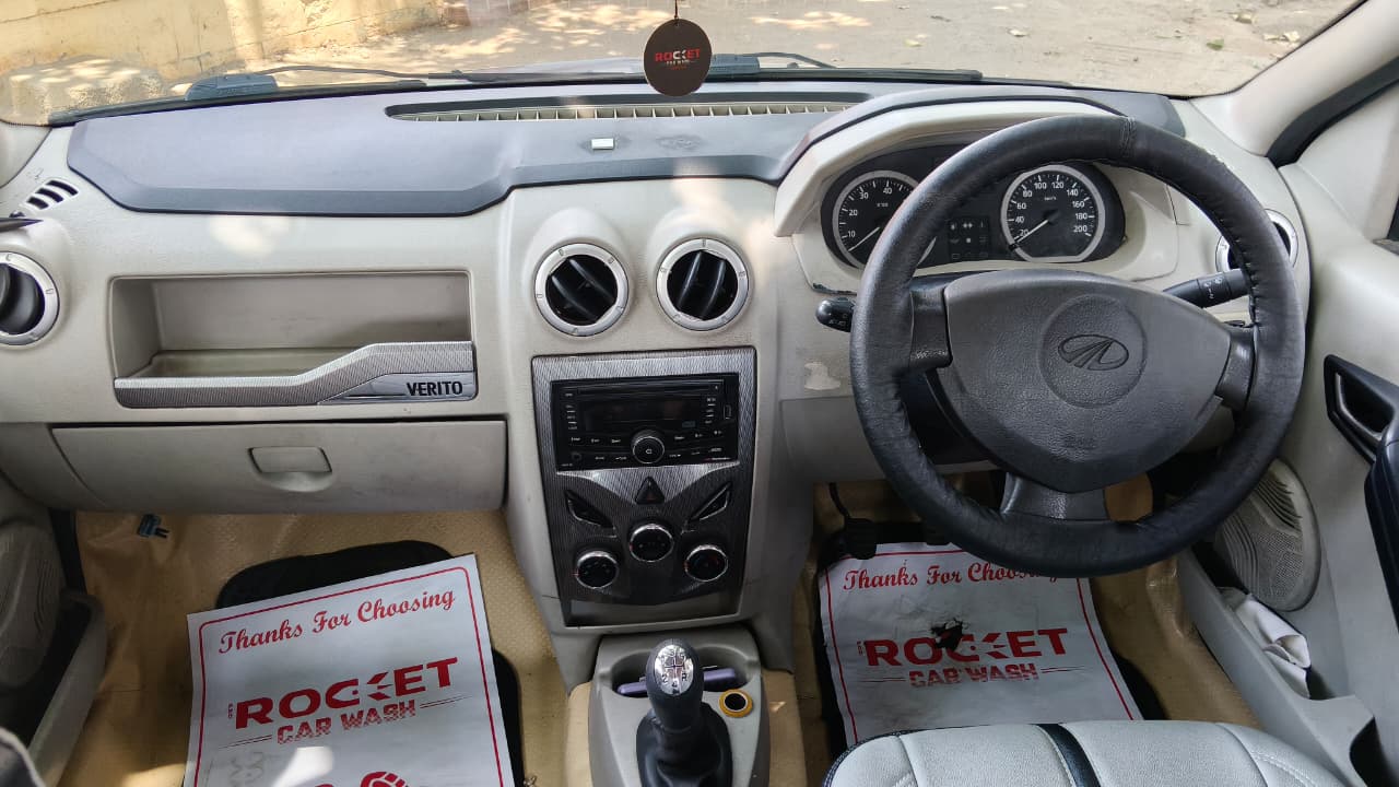 Mahindra Verito - Image 5