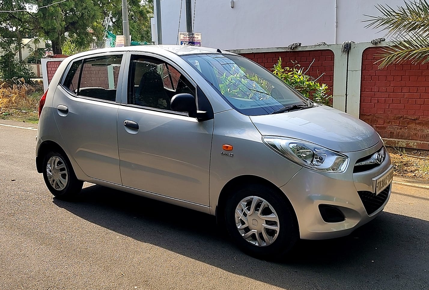 Hyundai i10 - Image 2