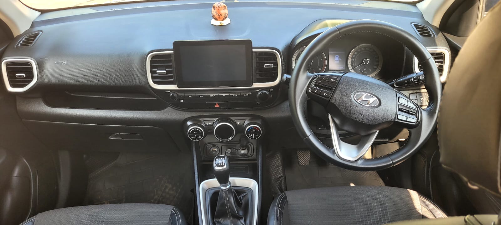 Hyundai Venue - Image 6