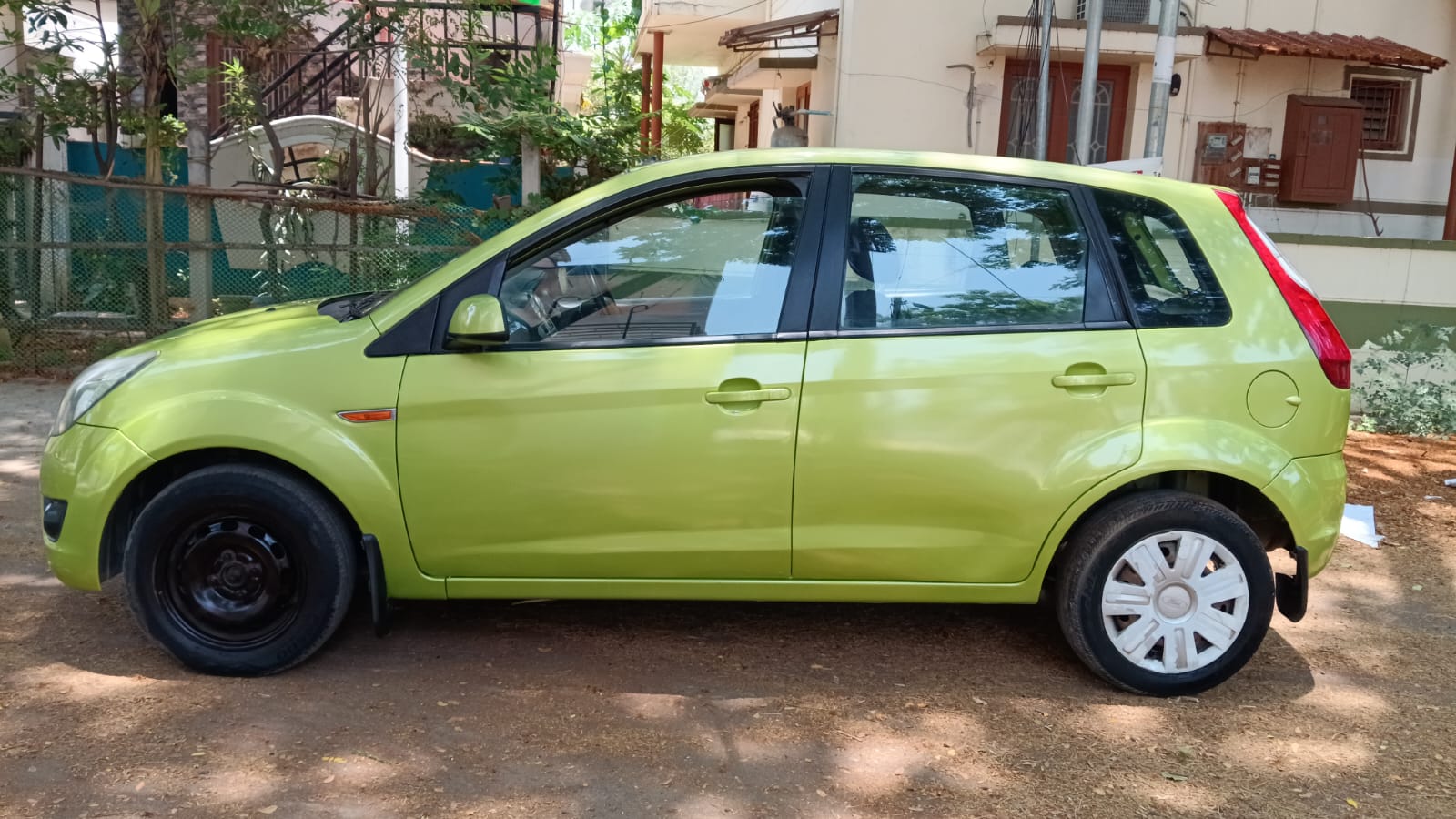 Ford Figo - Image 5
