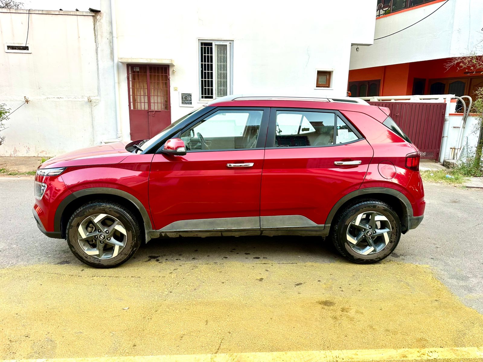 Hyundai Venue - Image 4