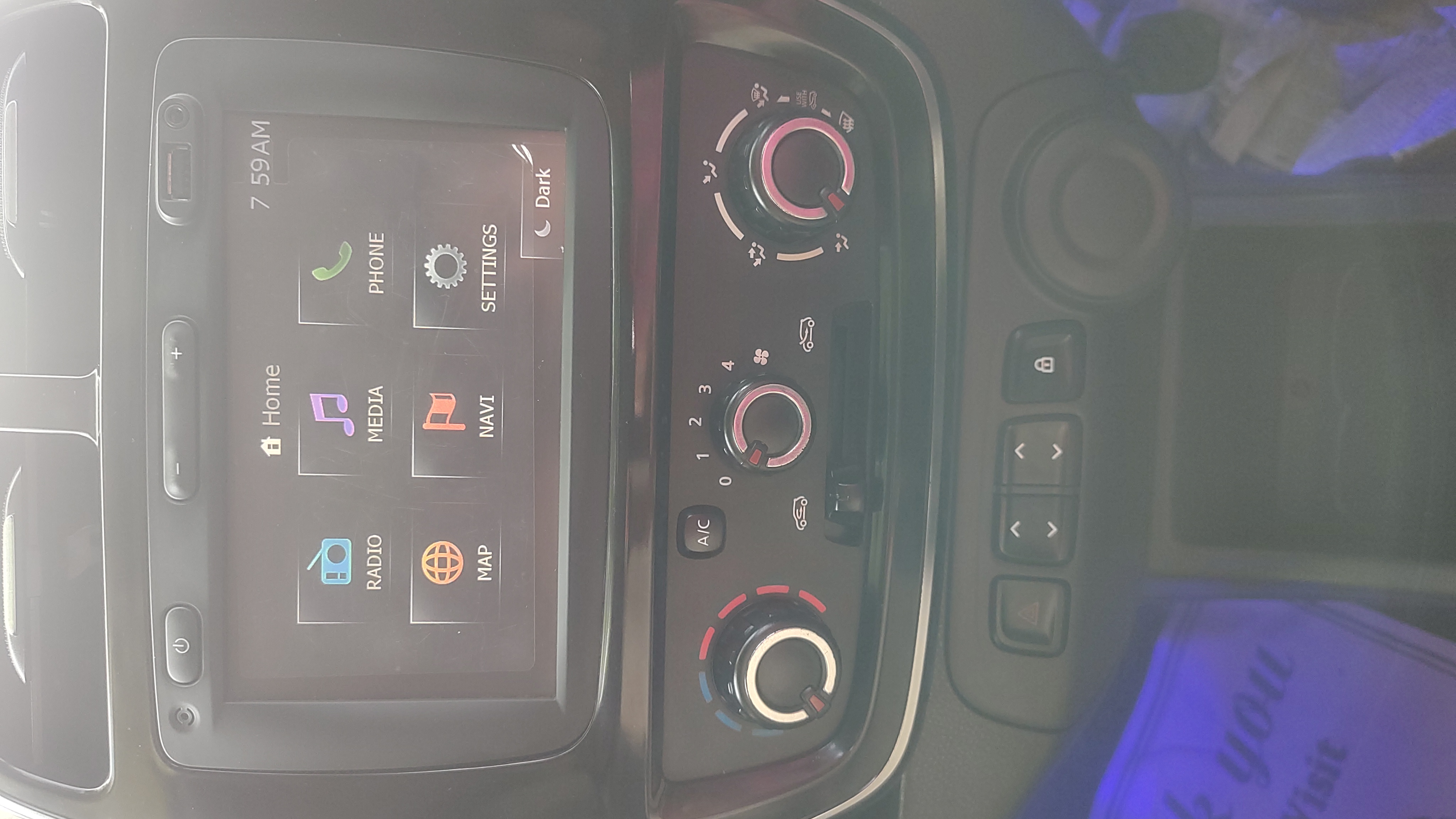 Renault Kwid - Image 6