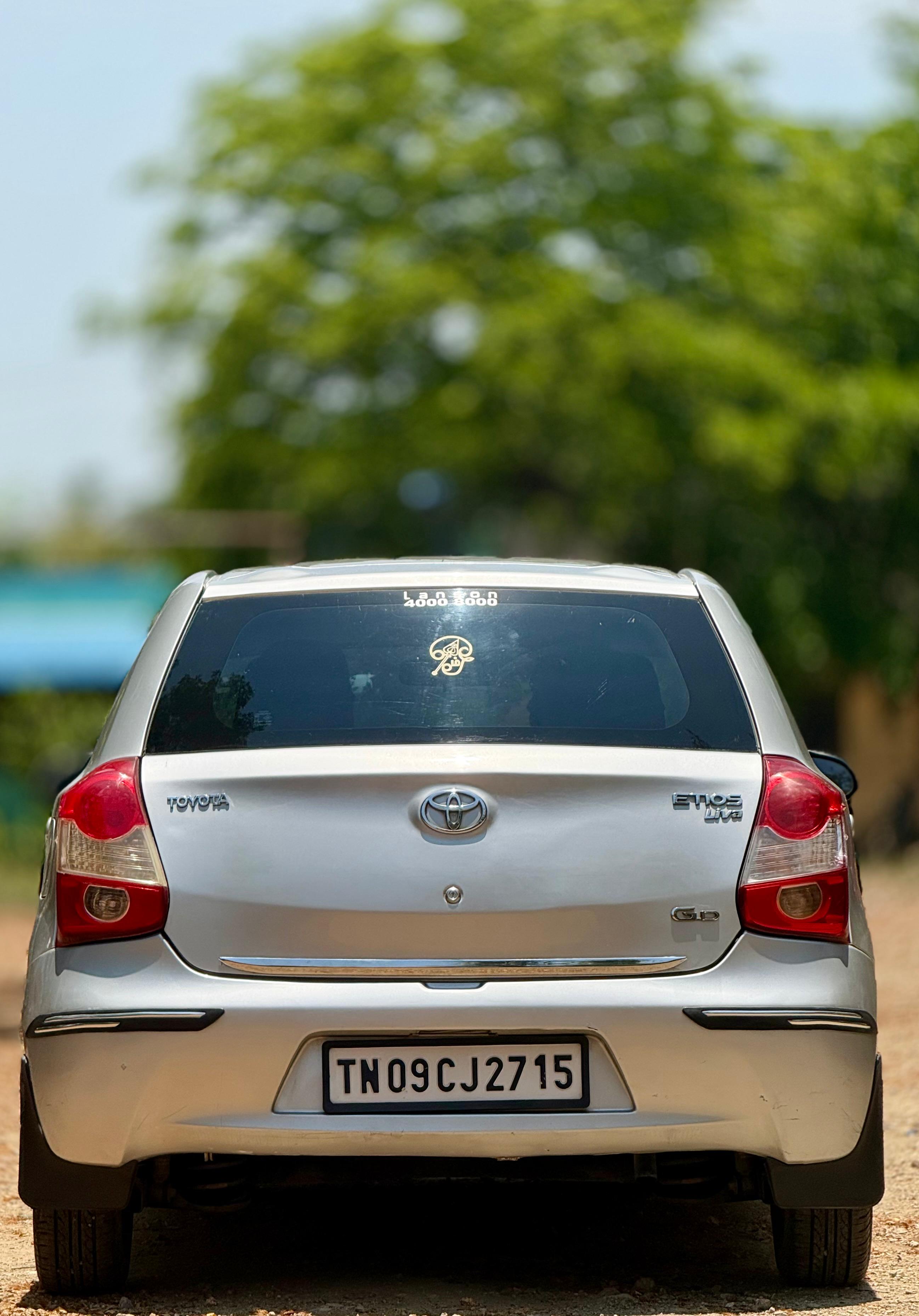 Toyota Etios Liva - Image 2
