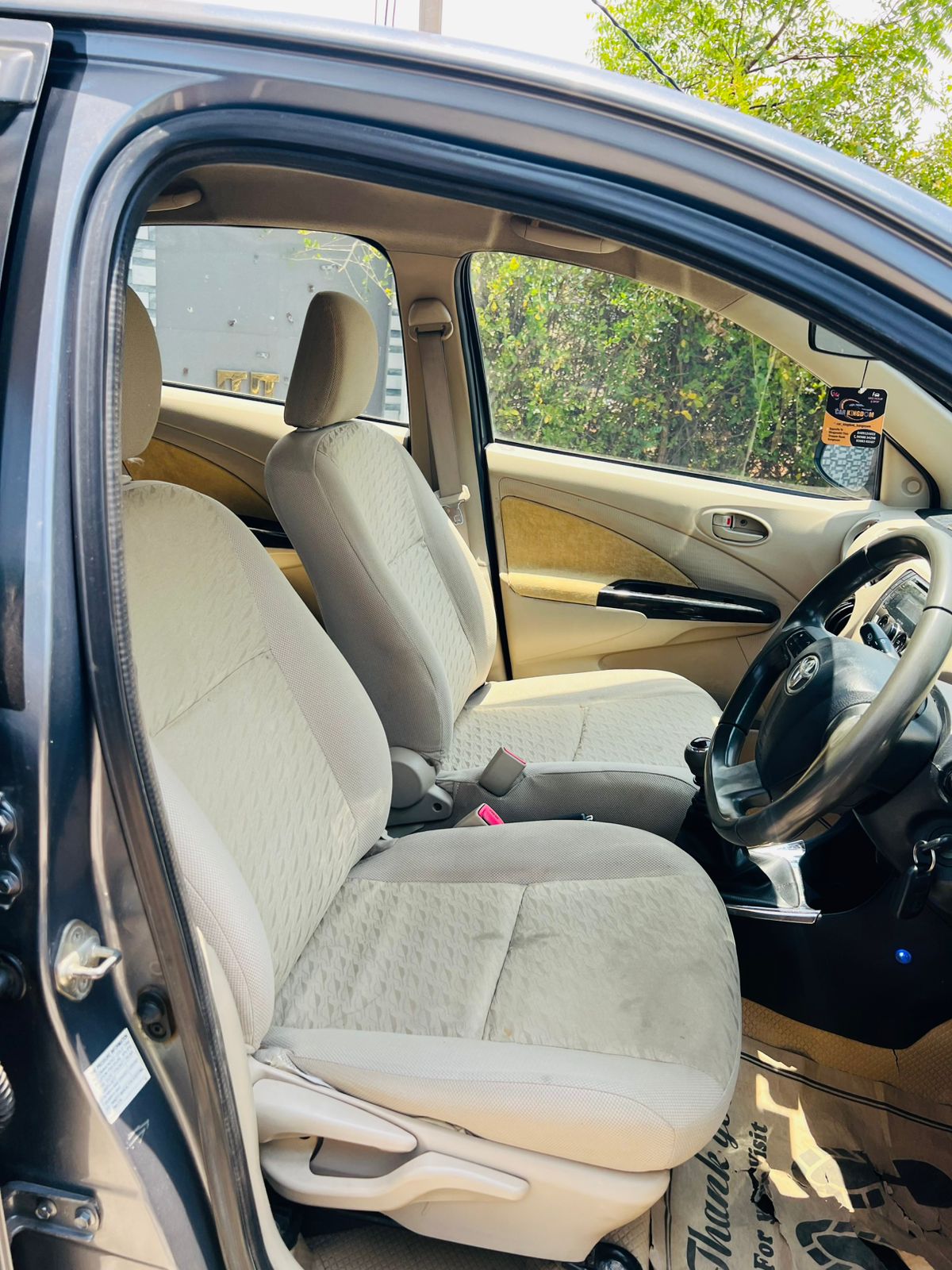 Toyota Etios Liva - Image 9