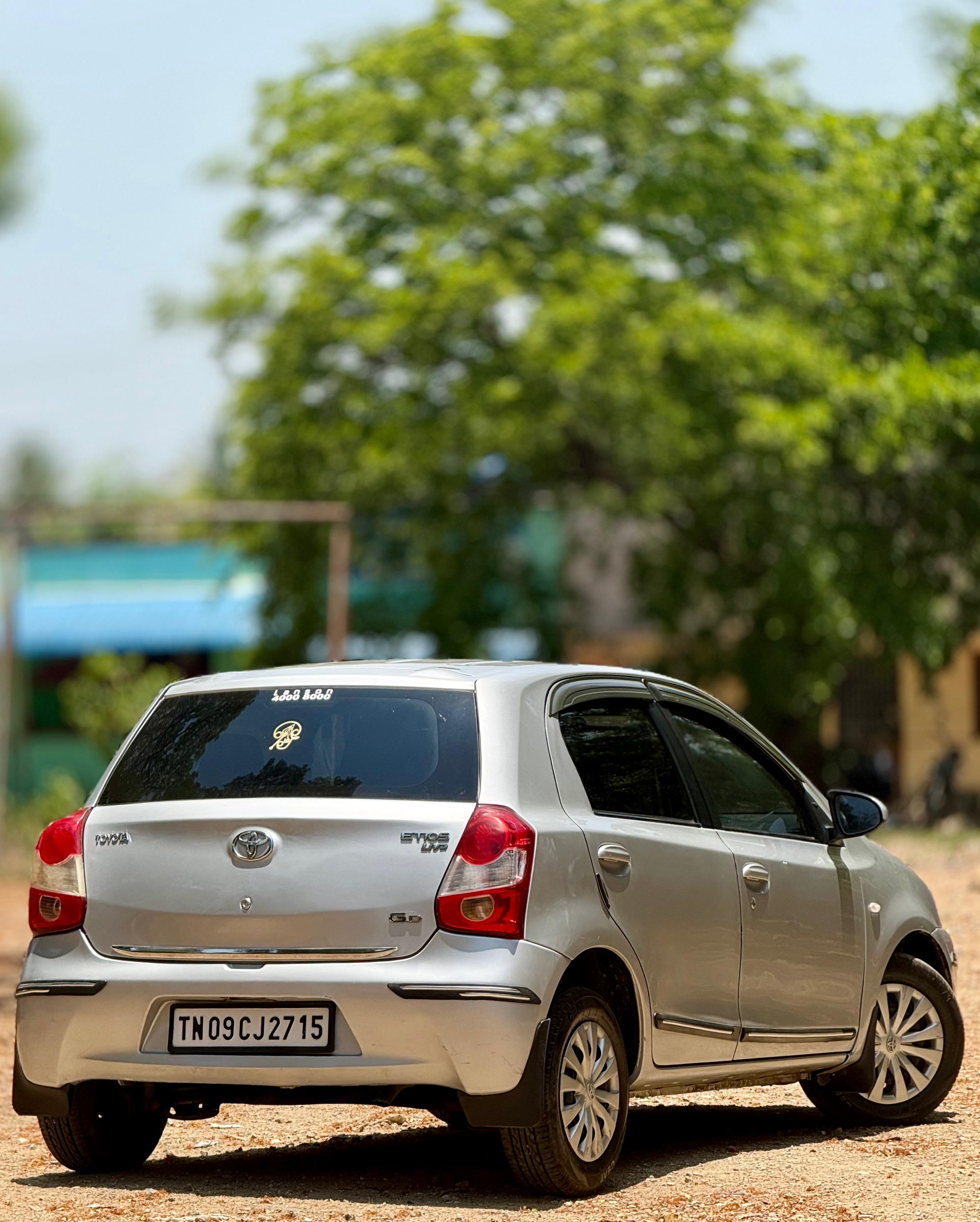 Toyota Etios Liva - Image 5