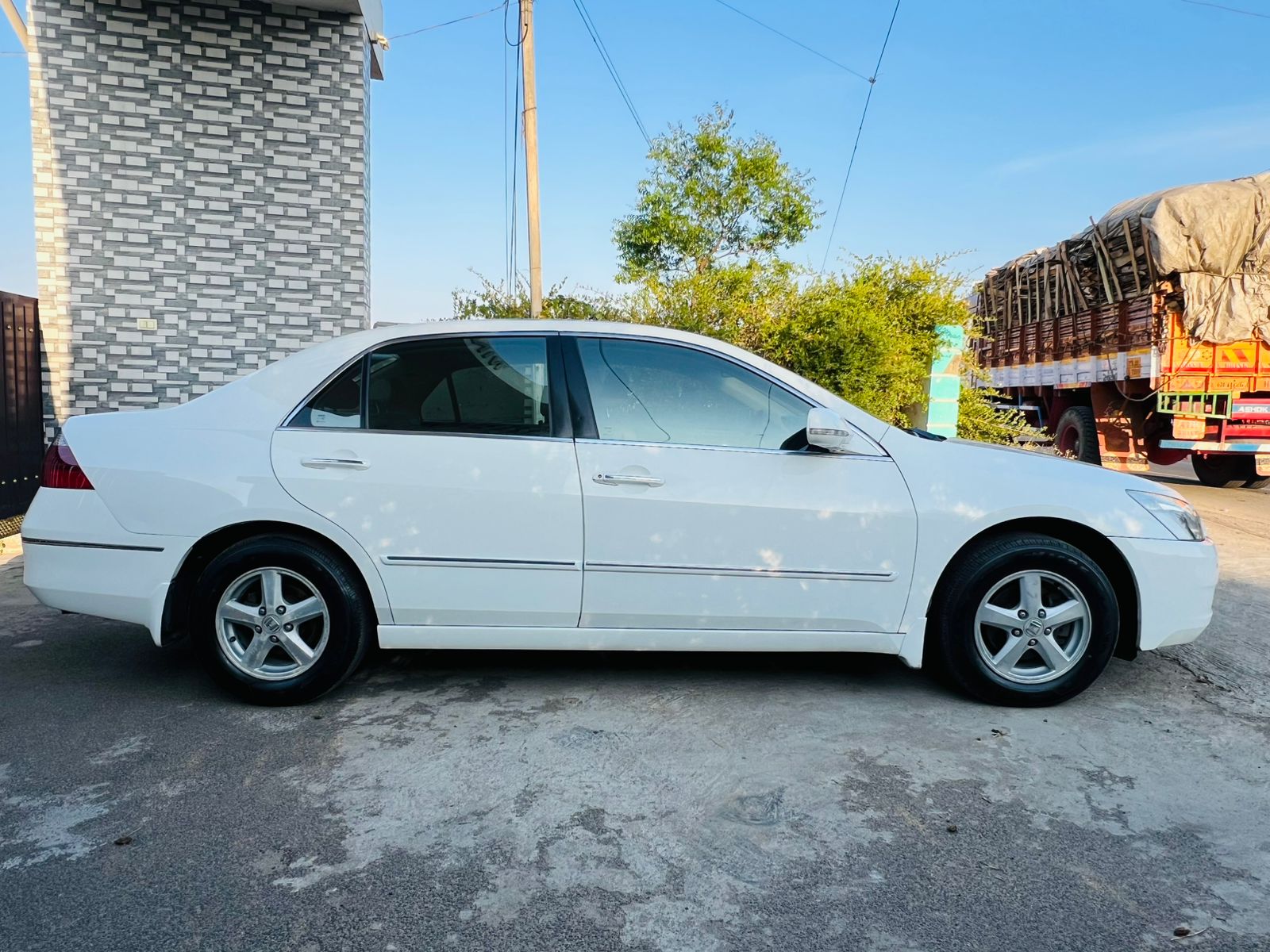 Honda Accord - Image 5