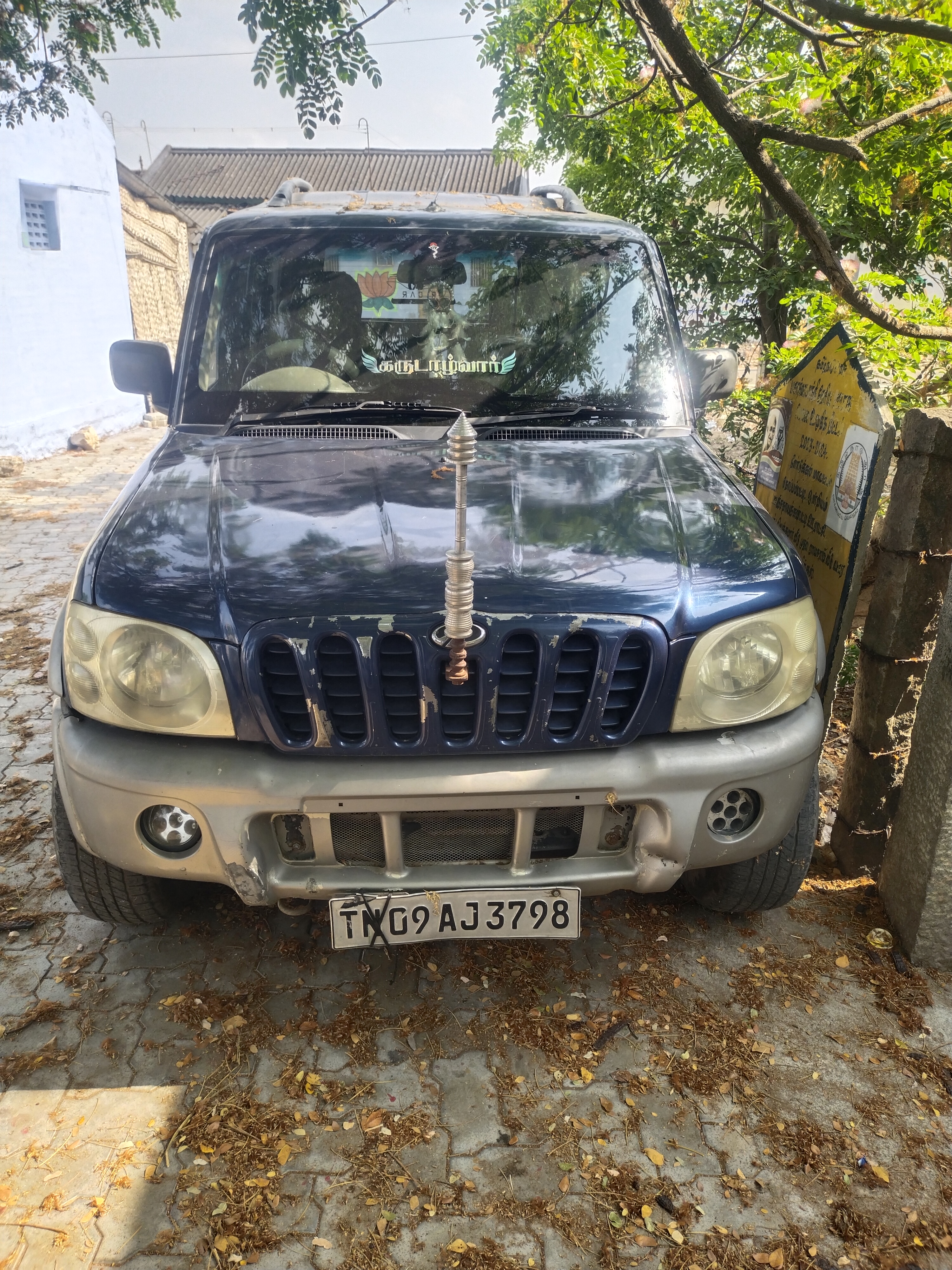 Mahindra Scorpio