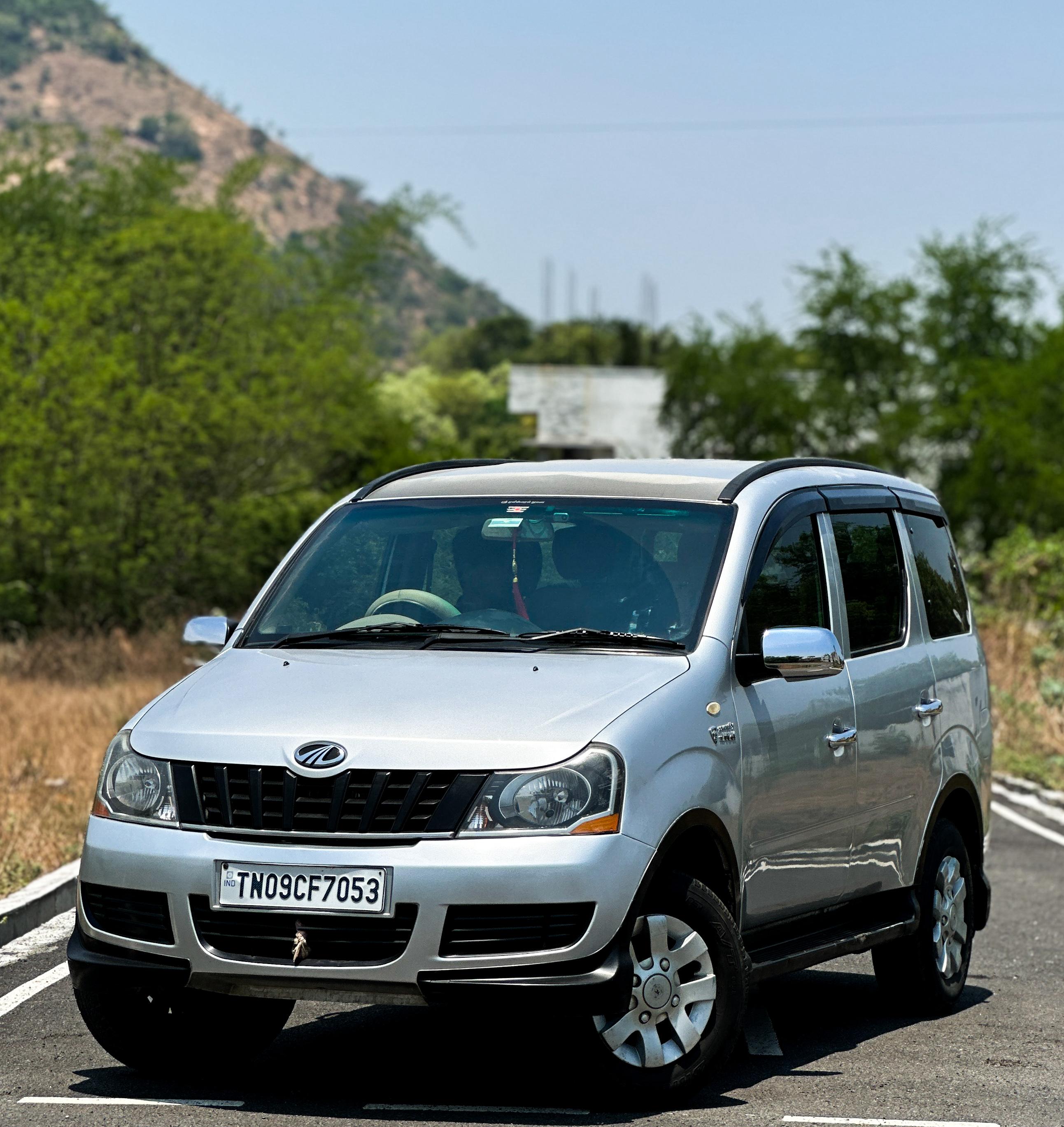 Mahindra Xylo - Image 5