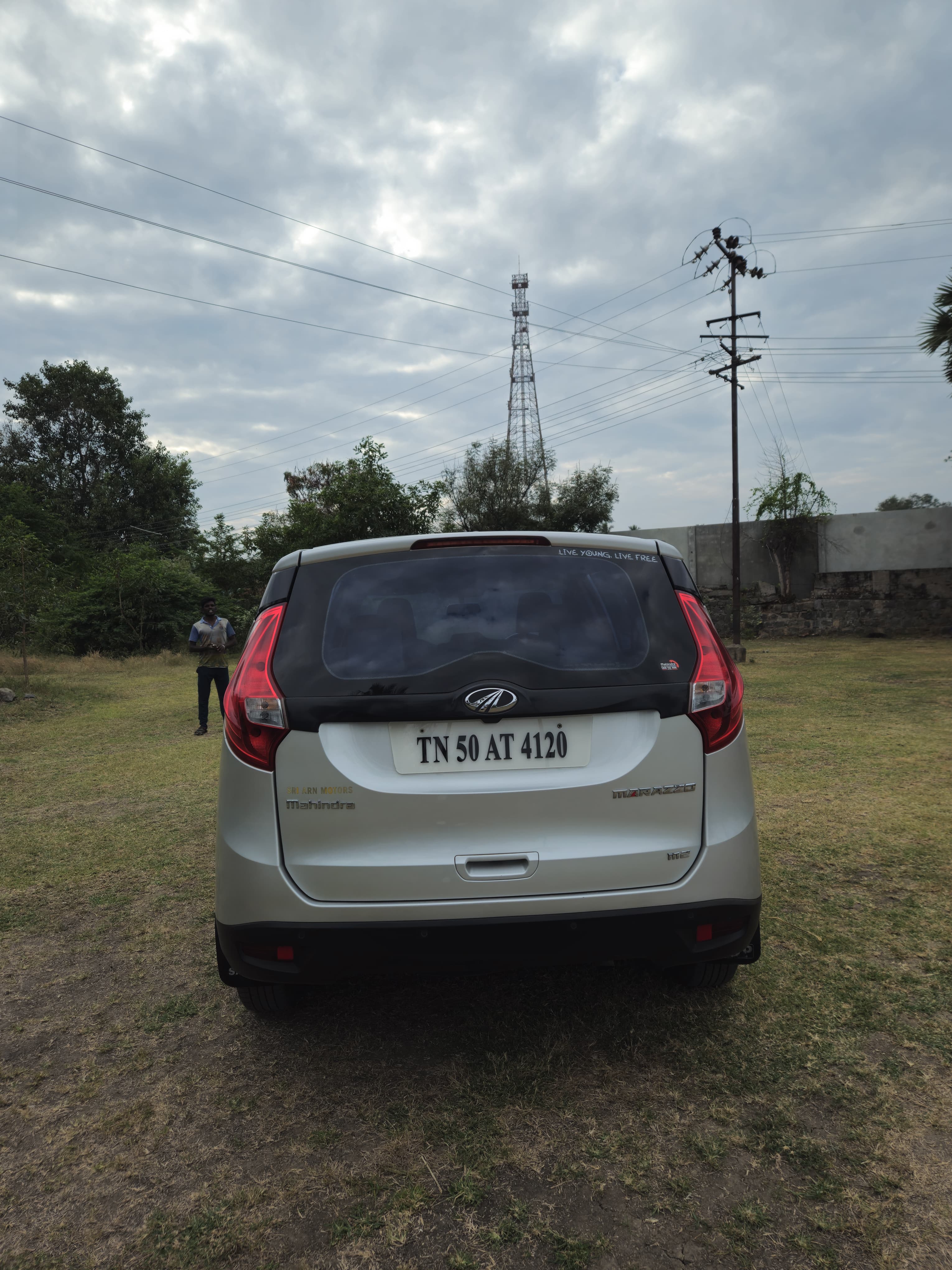 Mahindra Marazzo - Image 2