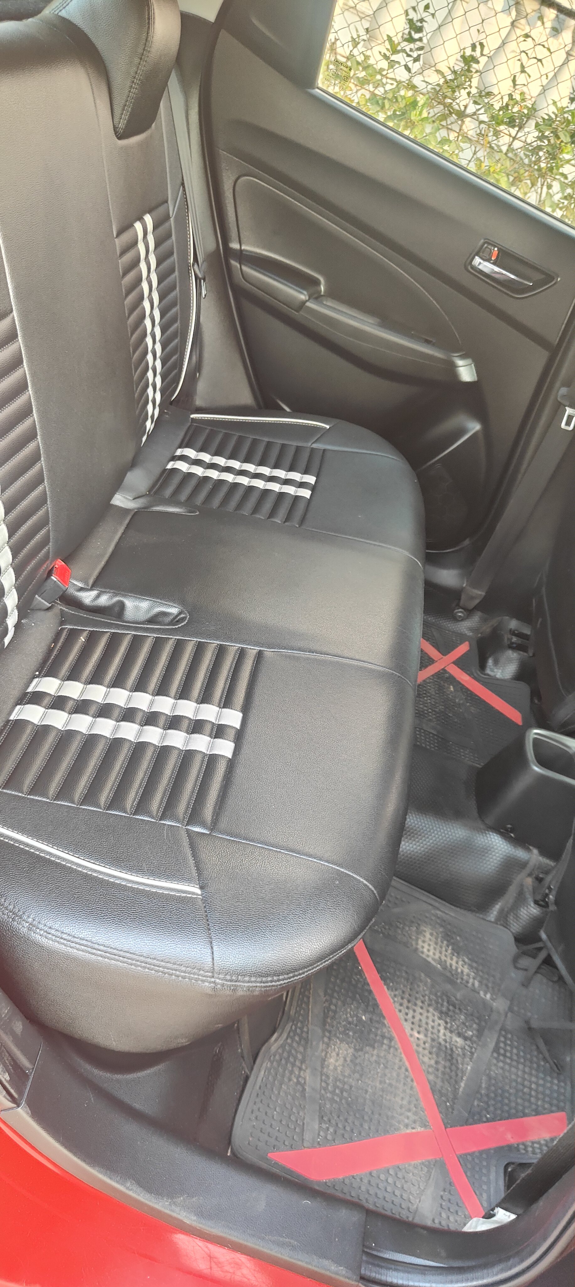 Maruti Suzuki Swift - Image 4