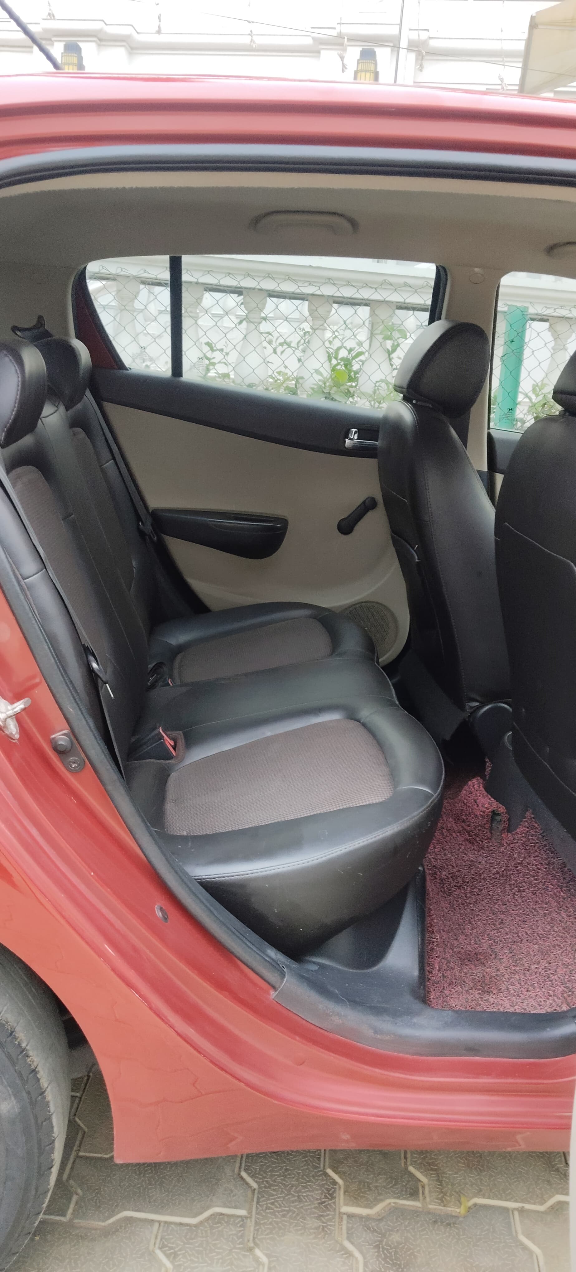 Hyundai i20 - Image 5