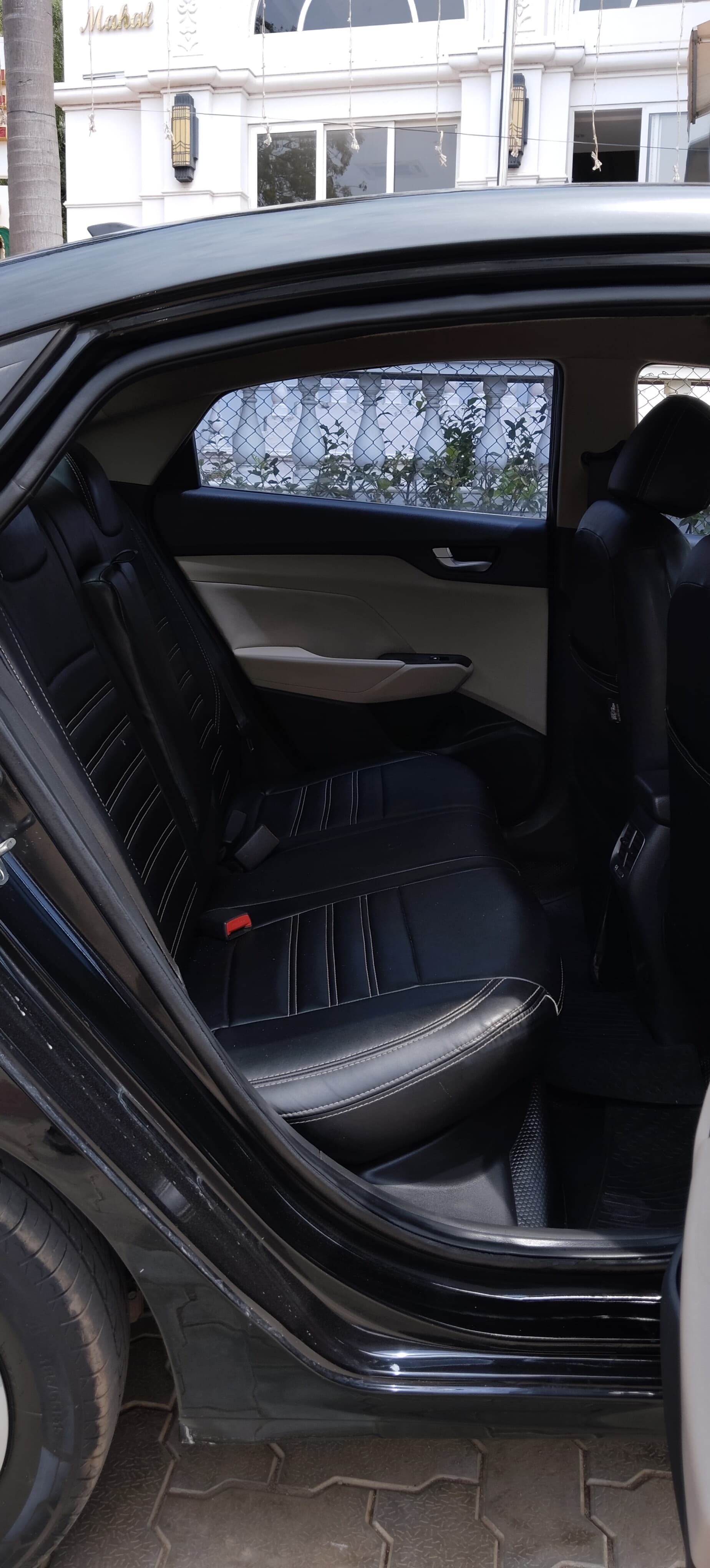 Hyundai Verna - Image 8