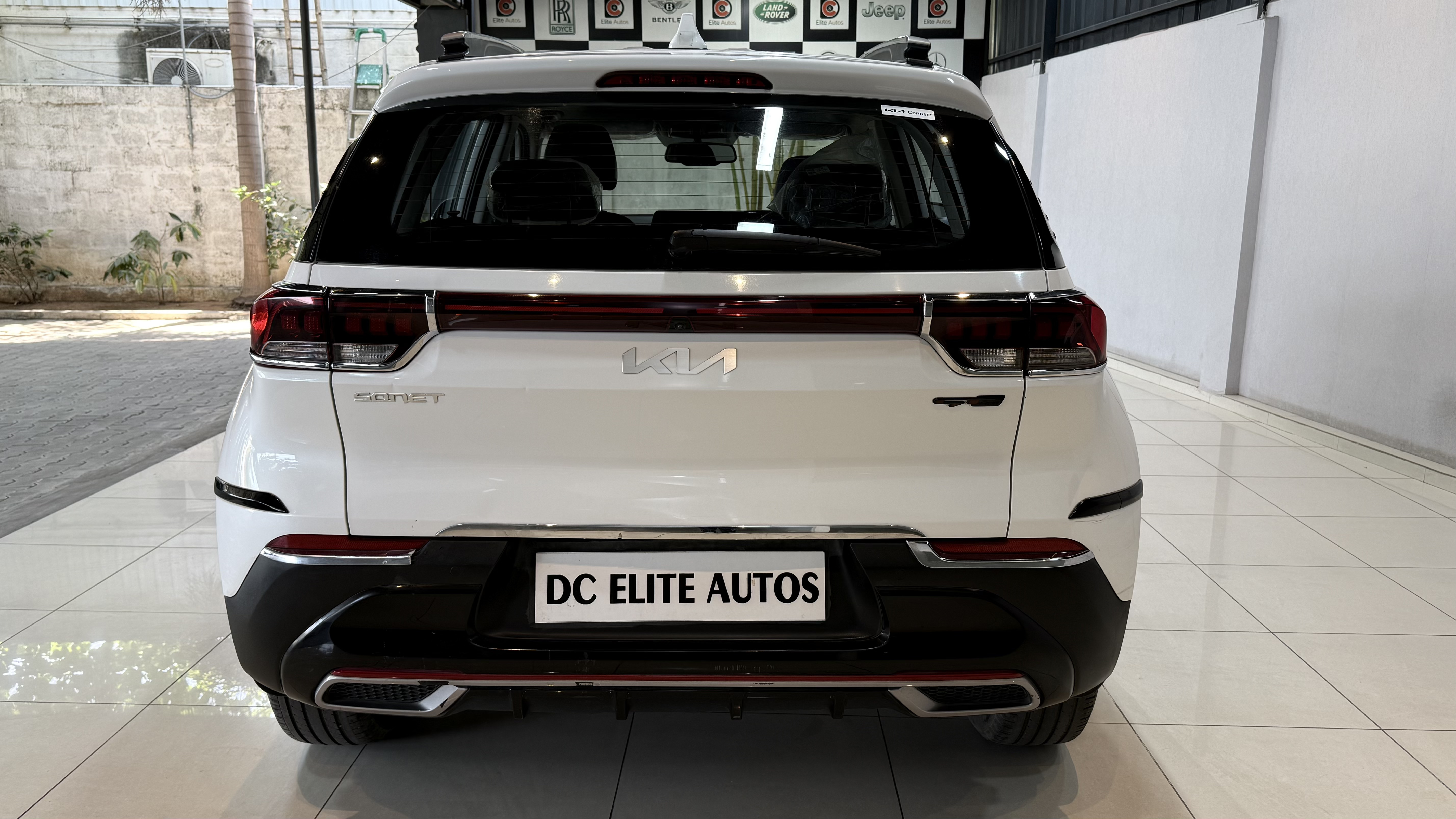 Kia Sonet - Image 4