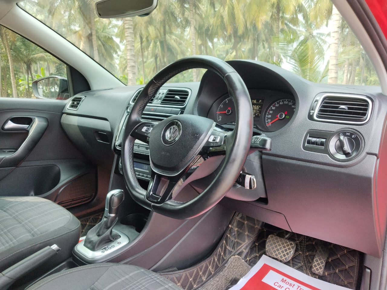 Volkswagen Polo - Image 7