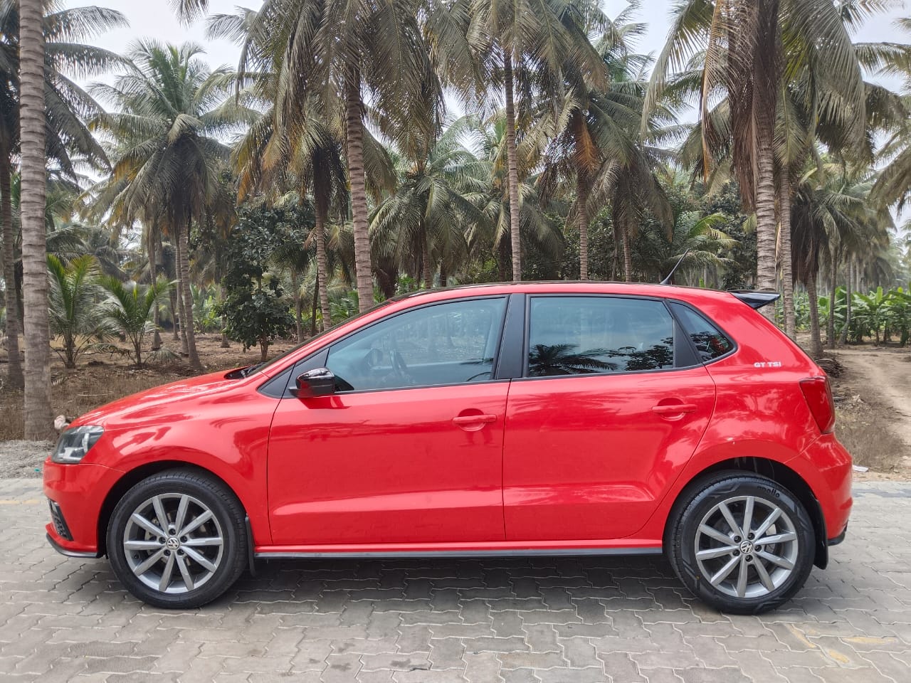 Volkswagen Polo - Image 4