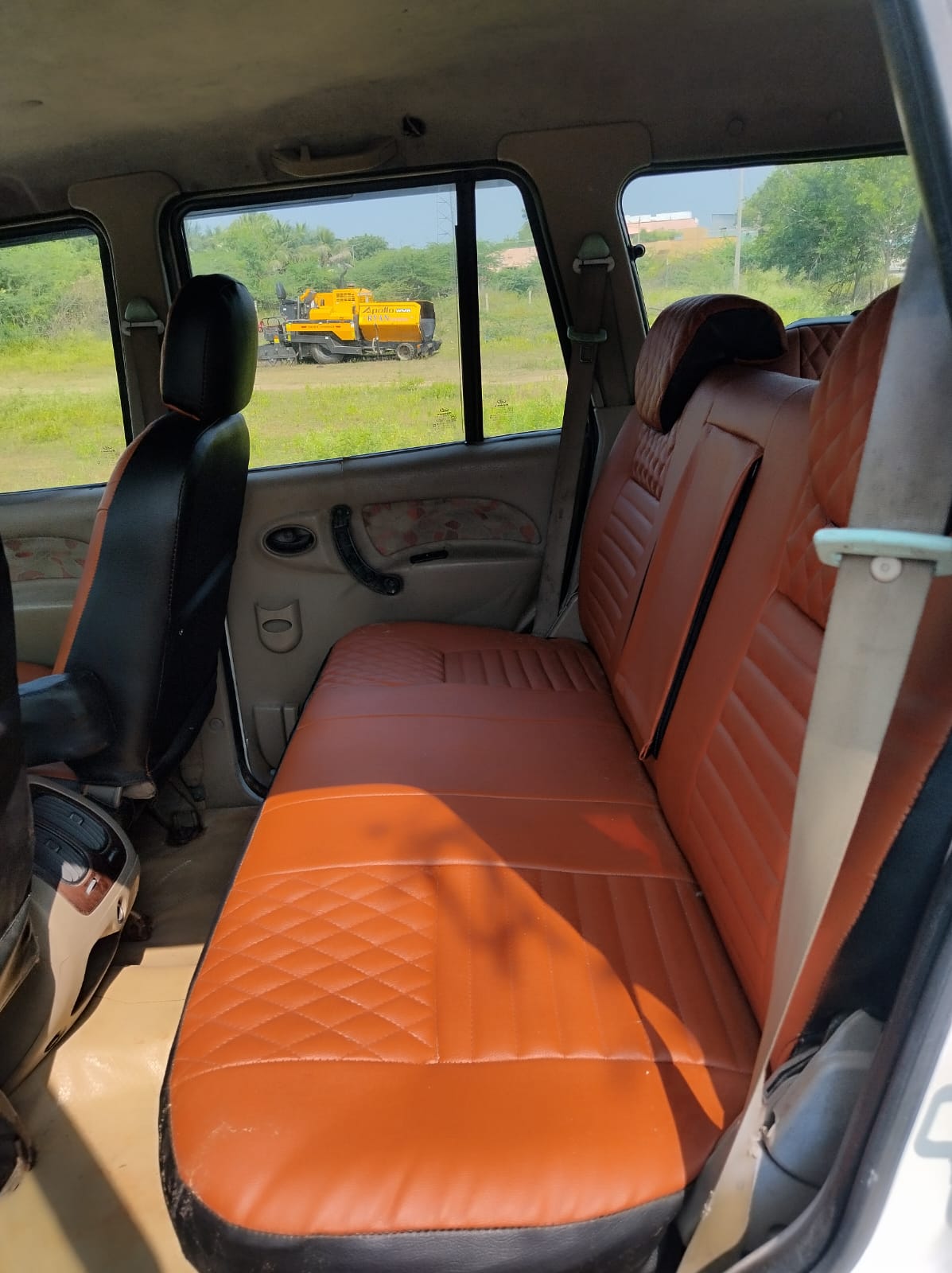 Mahindra Scorpio - Image 2