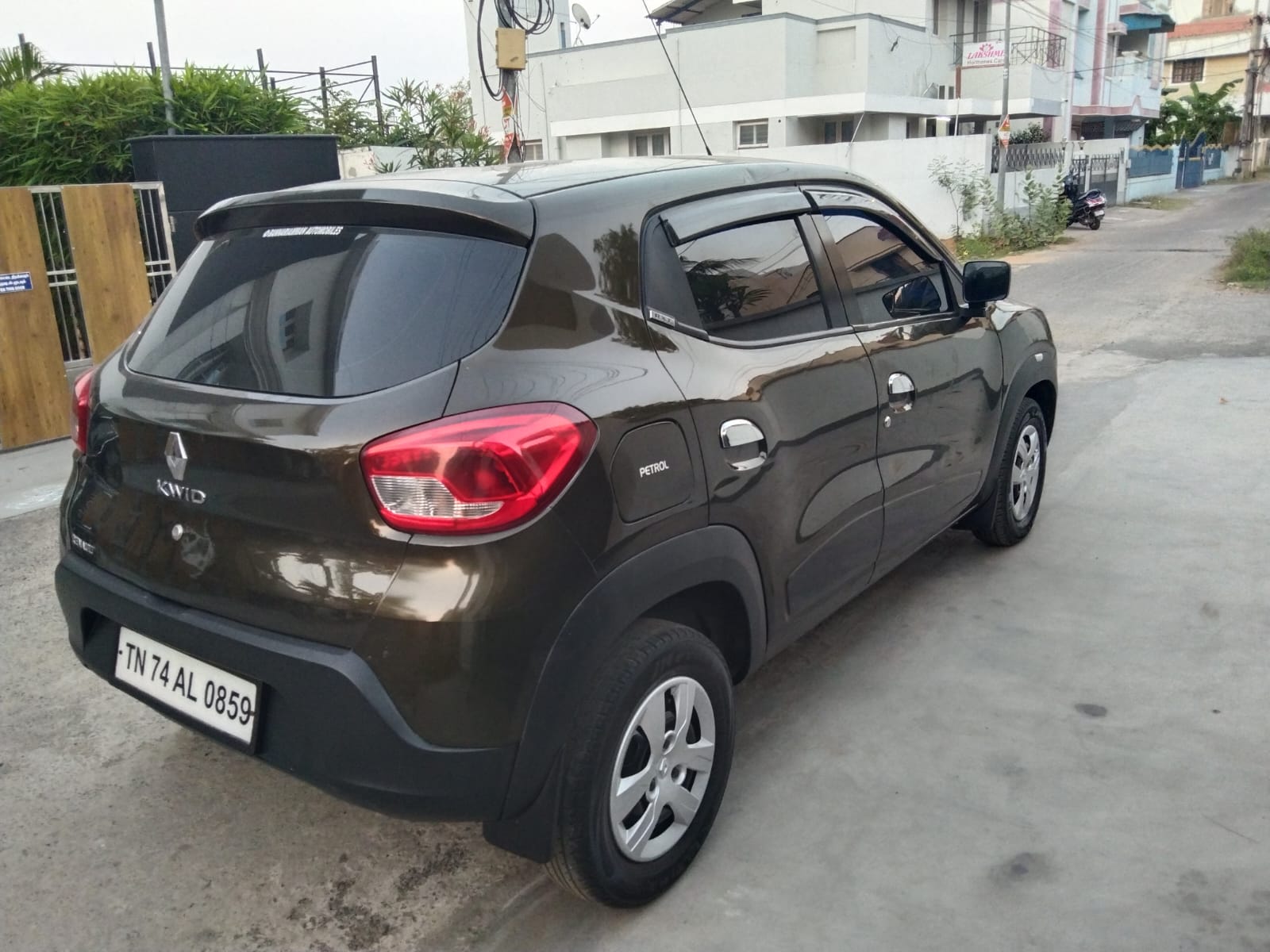 Renault Triber - Image 2