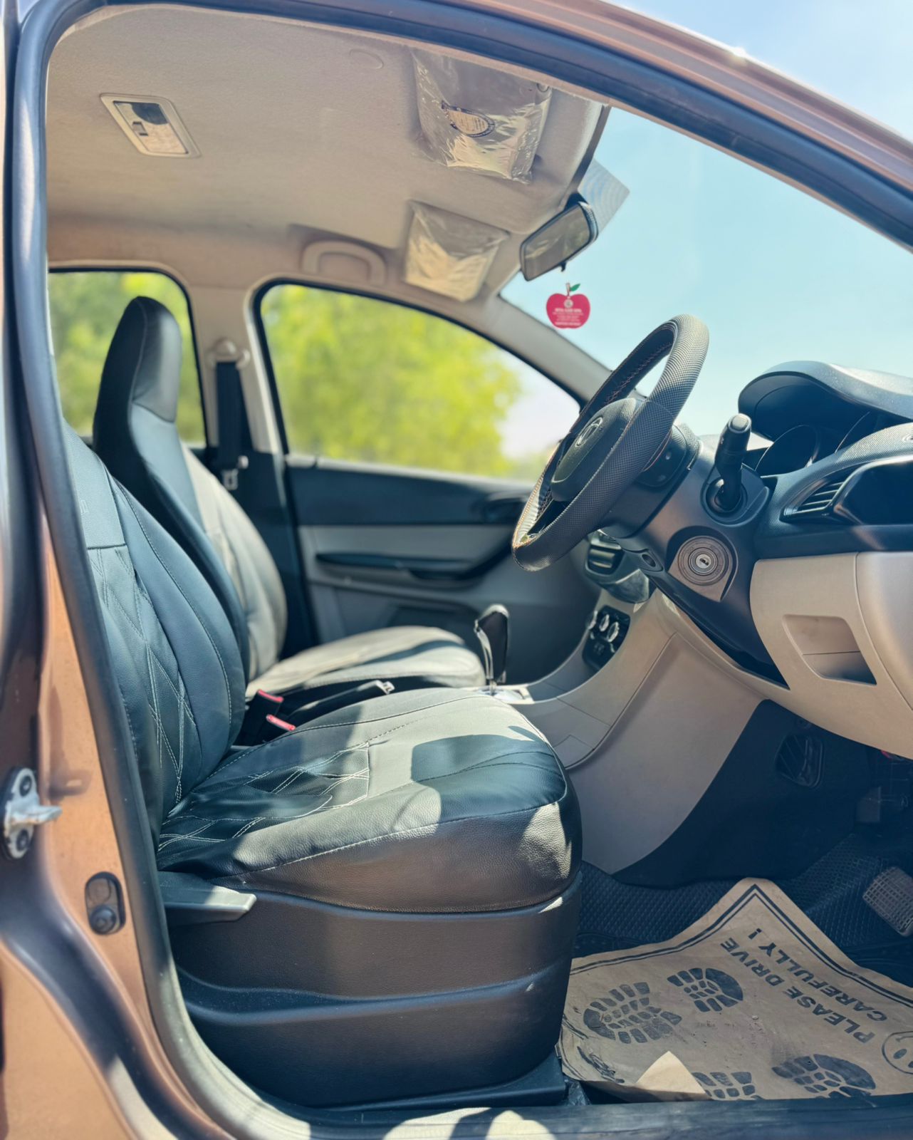 Tata Tiago - Image 4