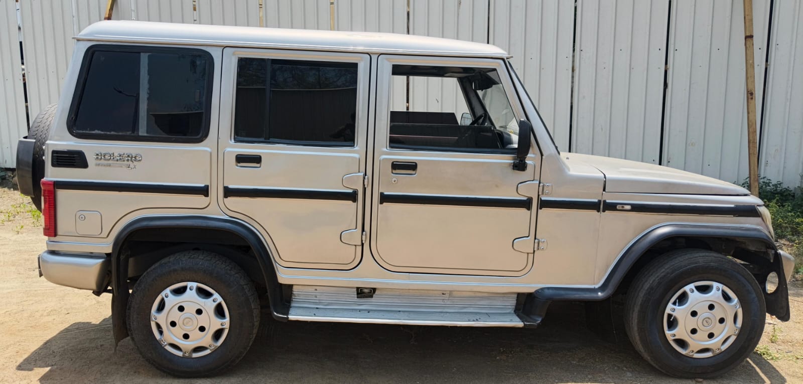 Mahindra Bolero - Image 4