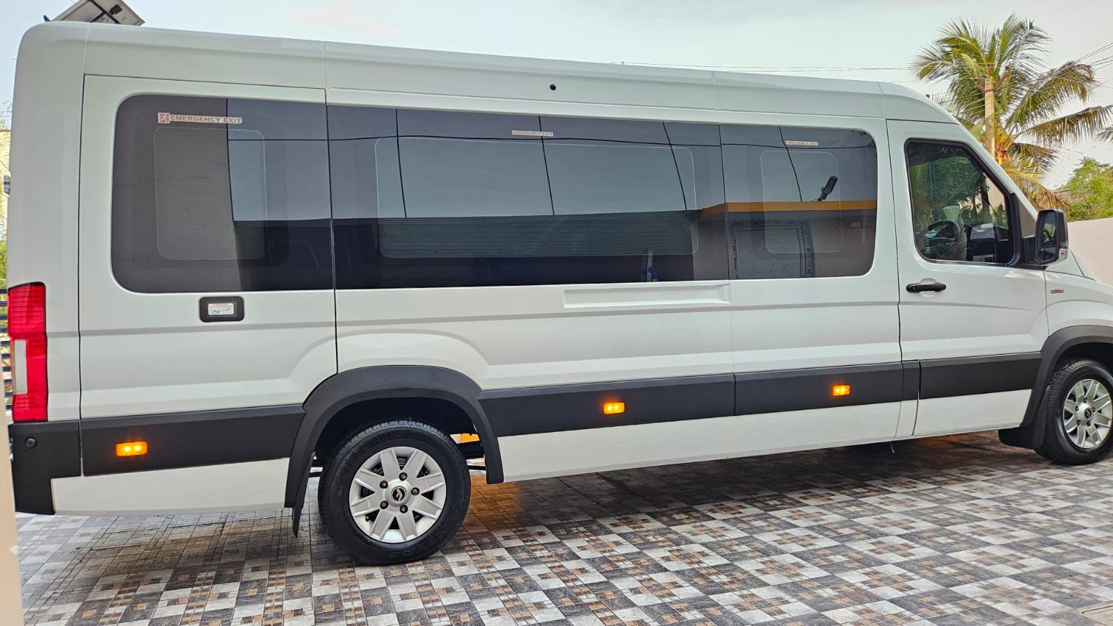 Force Urbania - Image 2