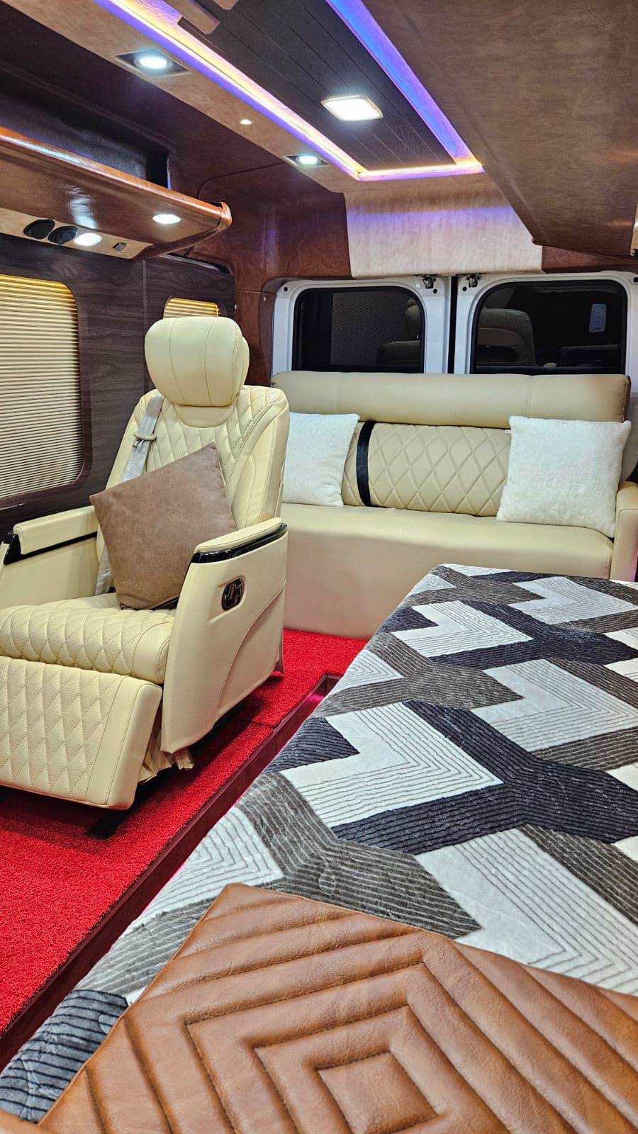 Force Urbania - Image 6