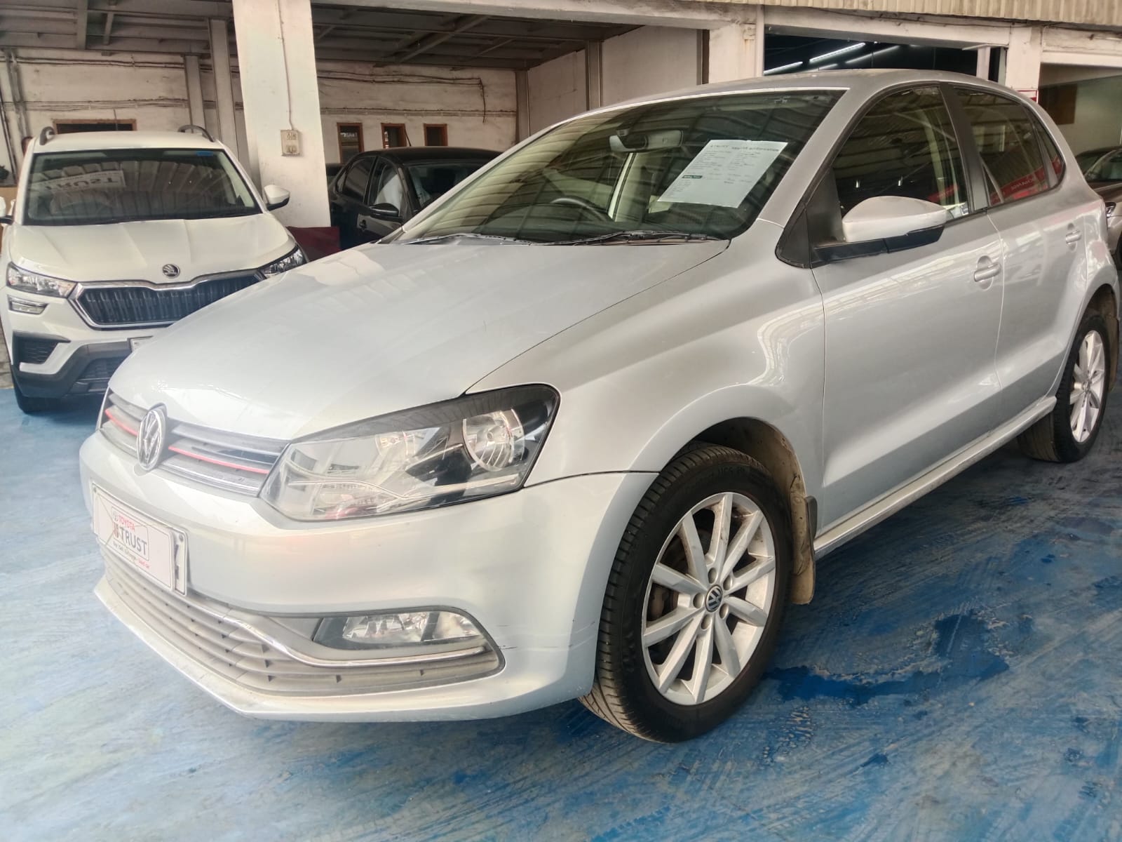 Volkswagen Polo - Image 2