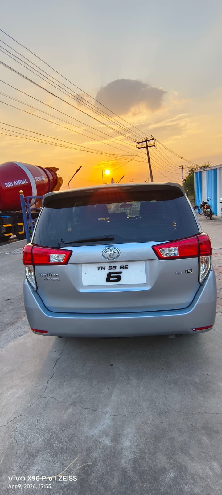 Toyota Innova Crysta - Image 2