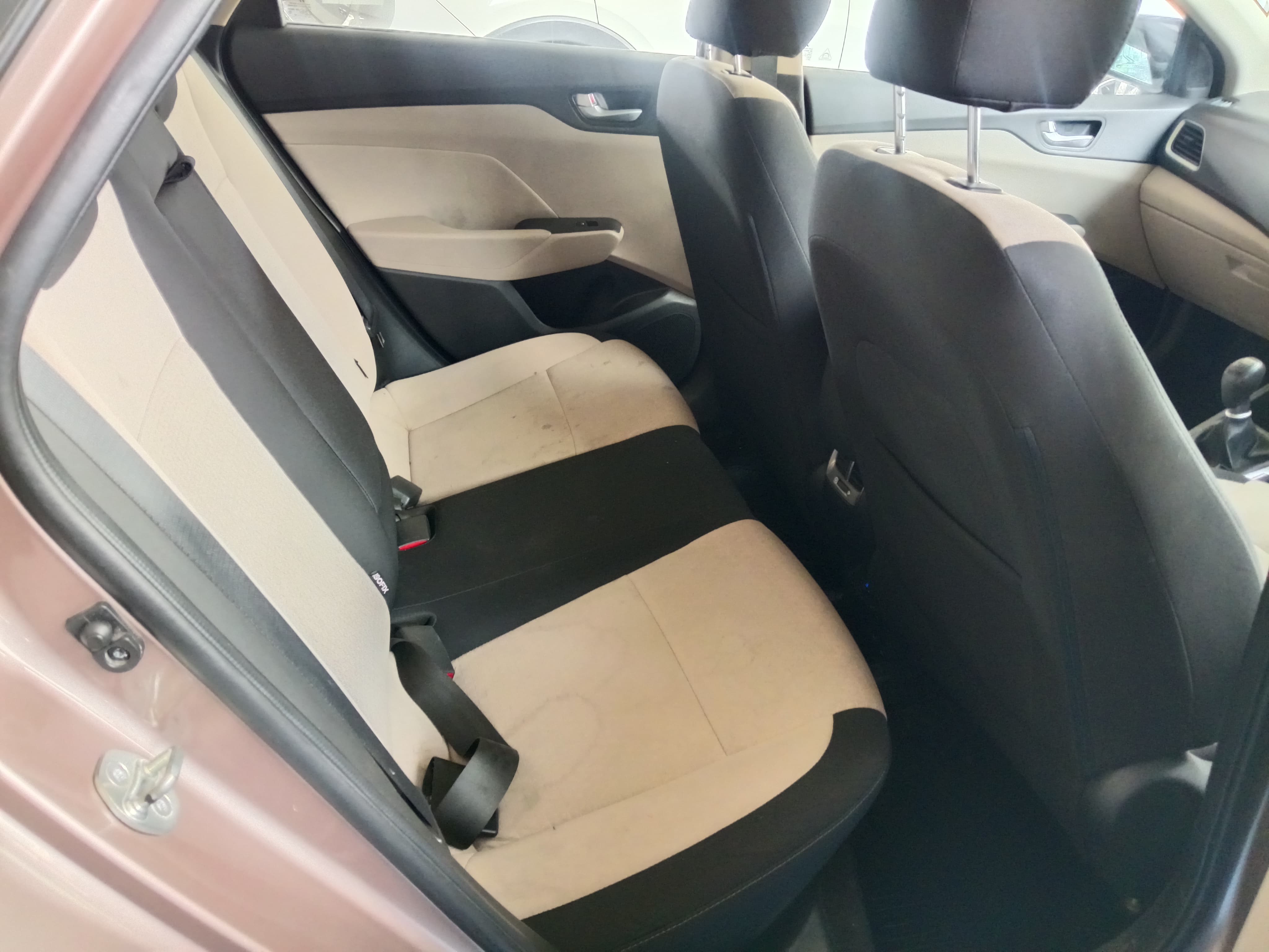 Hyundai Verna - Image 3