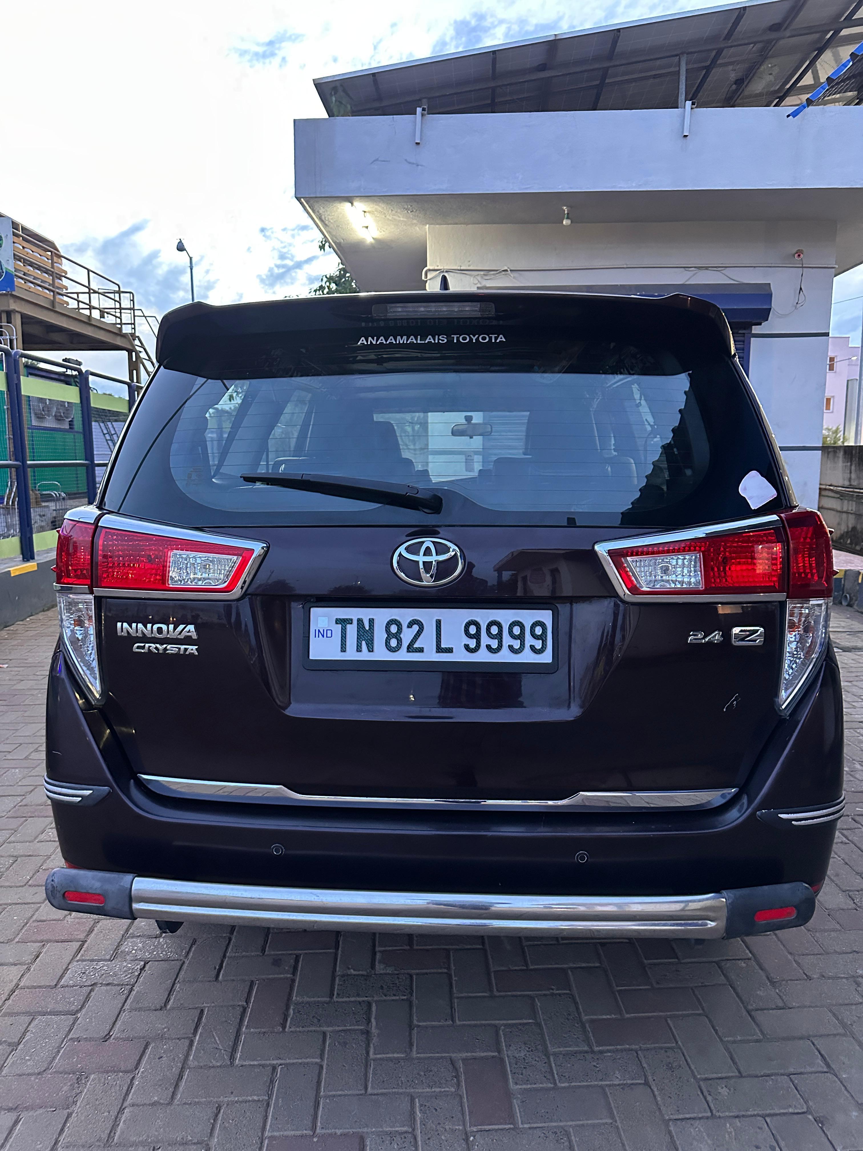 Toyota Innova Crysta